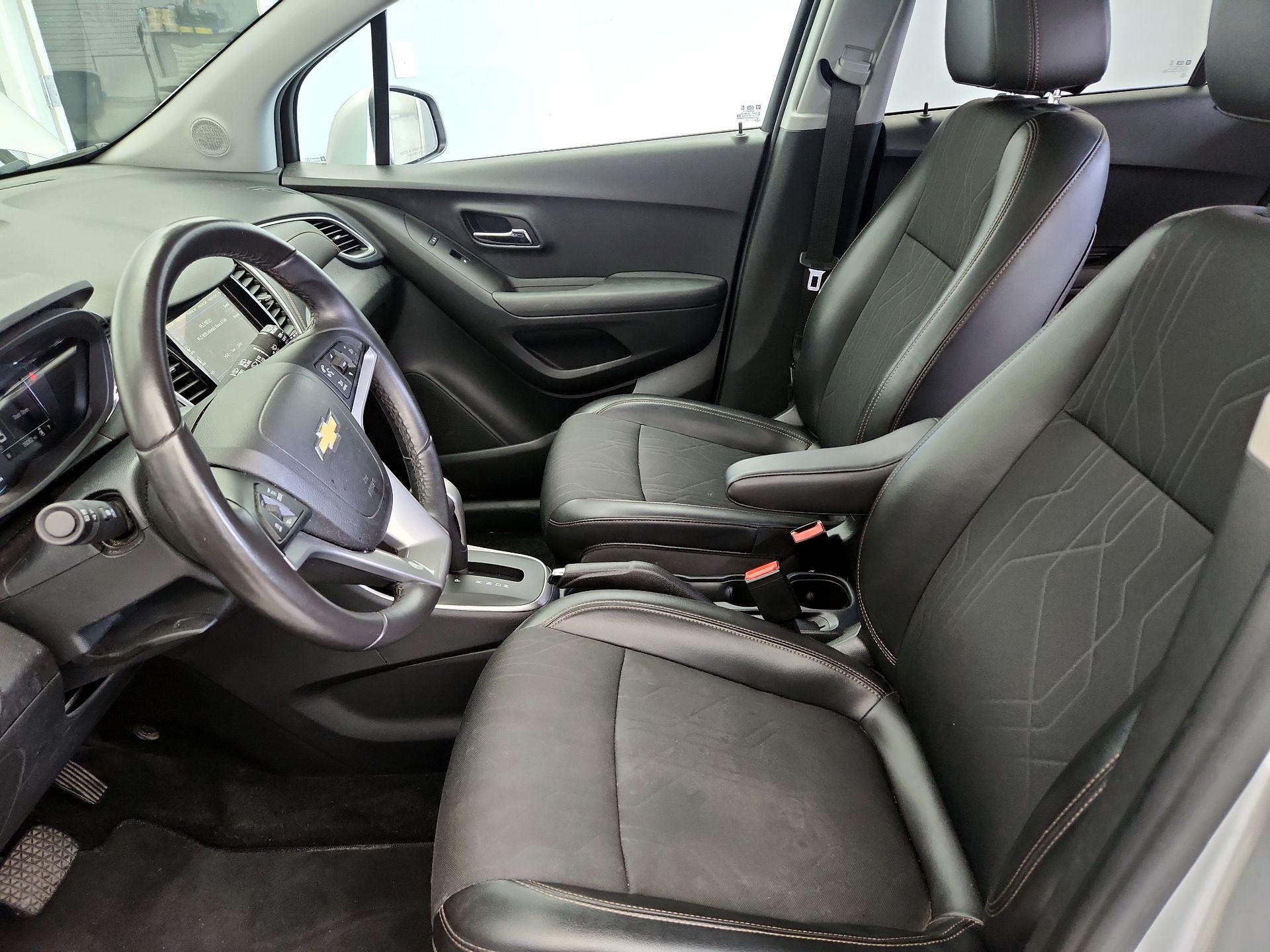 Thumbnail: 2018 Chevrolet Trax - 11