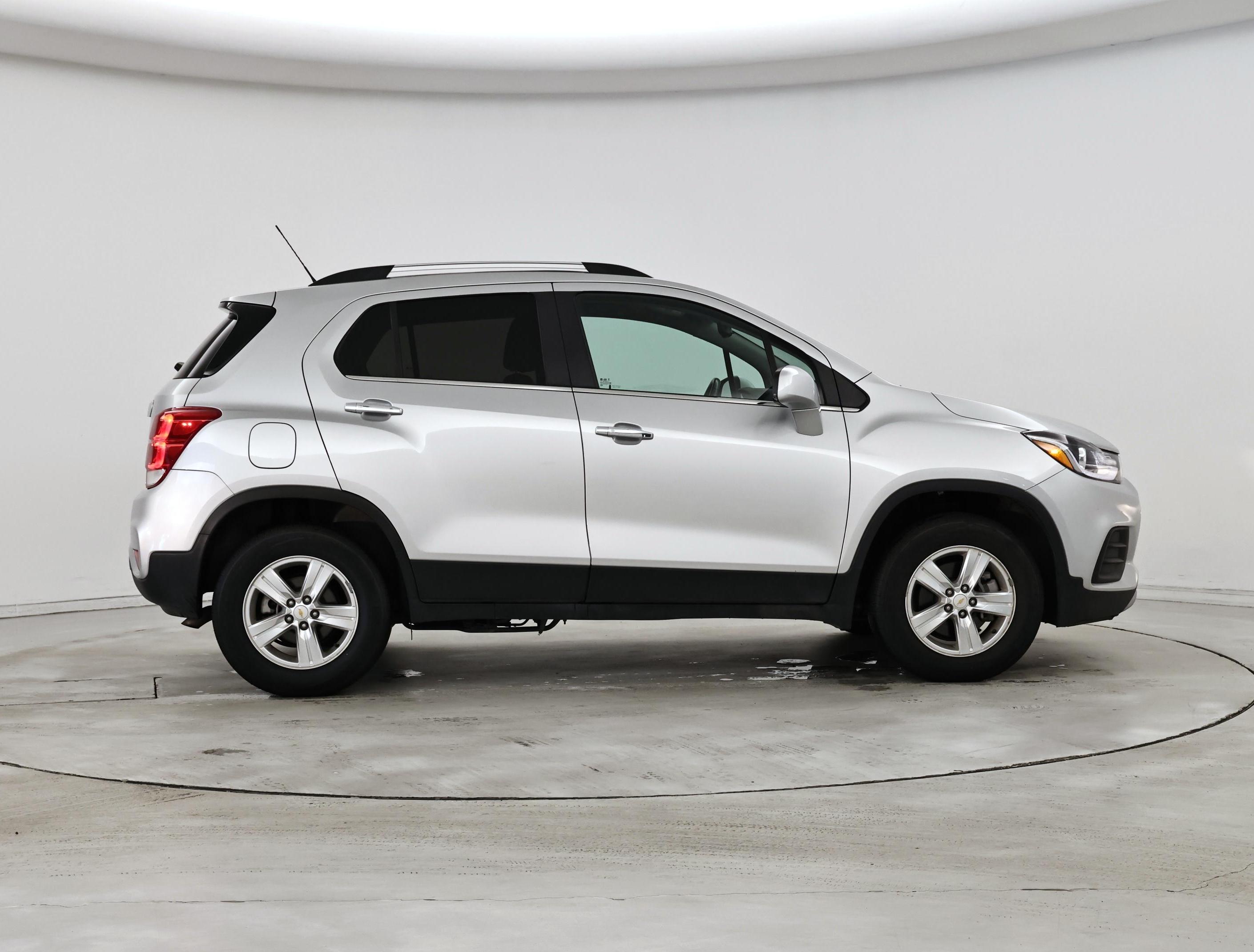 Thumbnail: 2018 Chevrolet Trax - 7