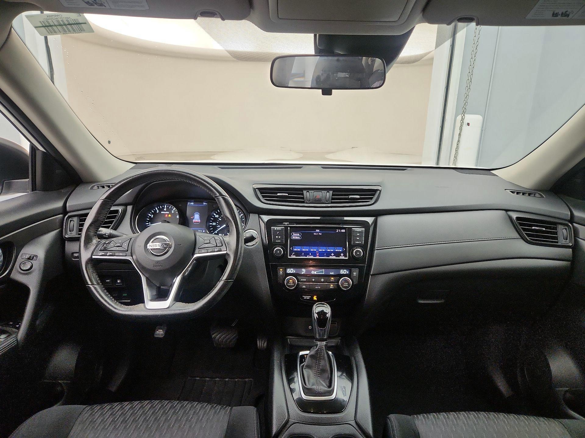 Thumbnail: 2019 Nissan Rogue - 9