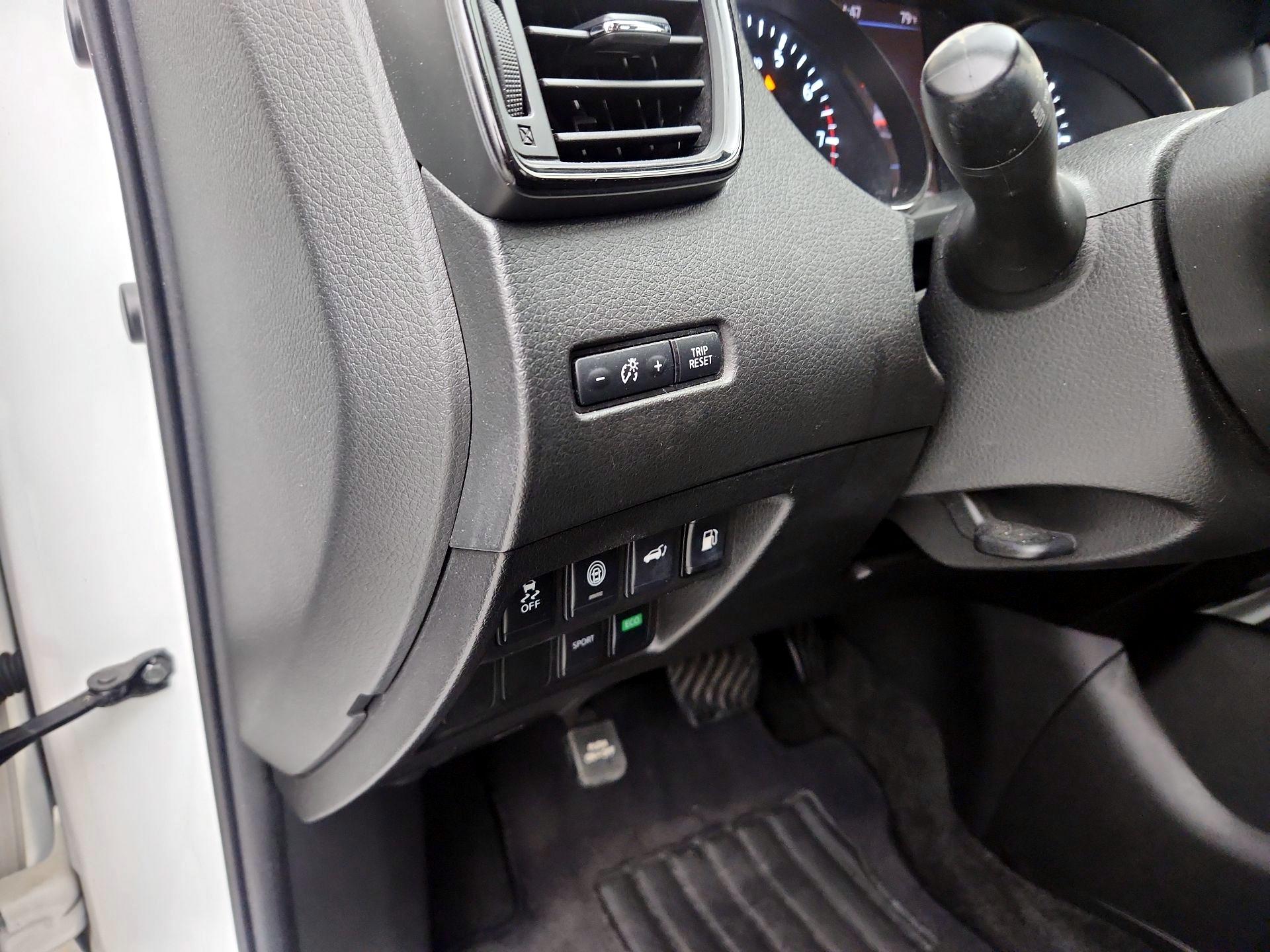 Thumbnail: 2019 Nissan Rogue - 13