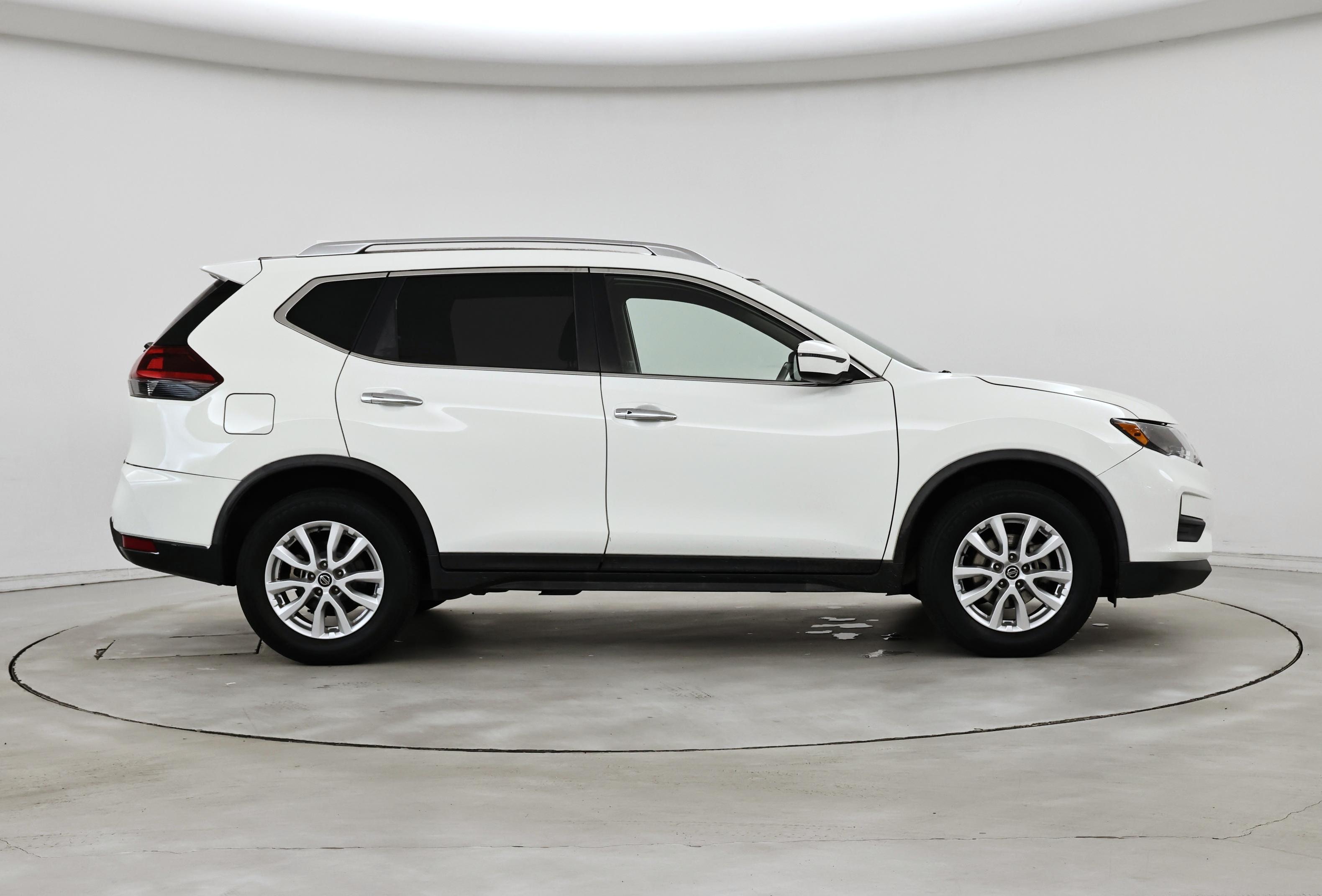 Thumbnail: 2019 Nissan Rogue - 7