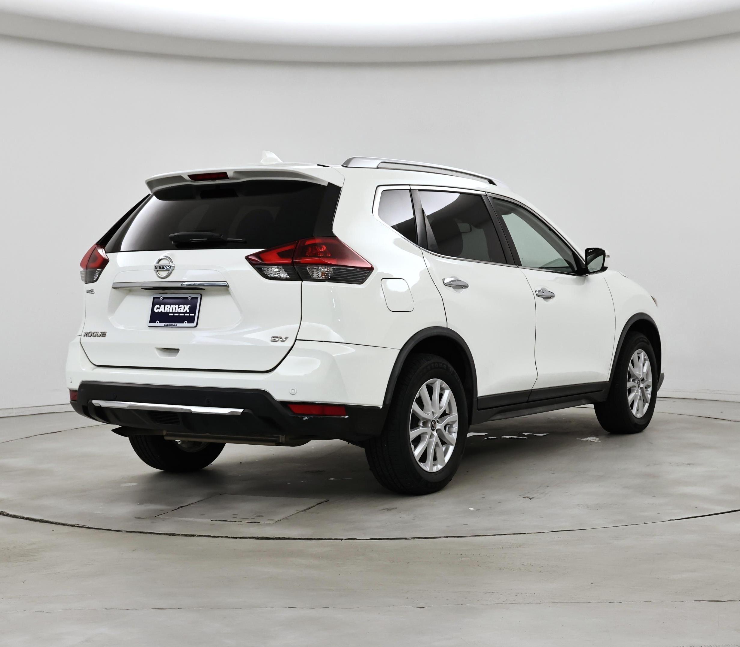 Thumbnail: 2019 Nissan Rogue - 8