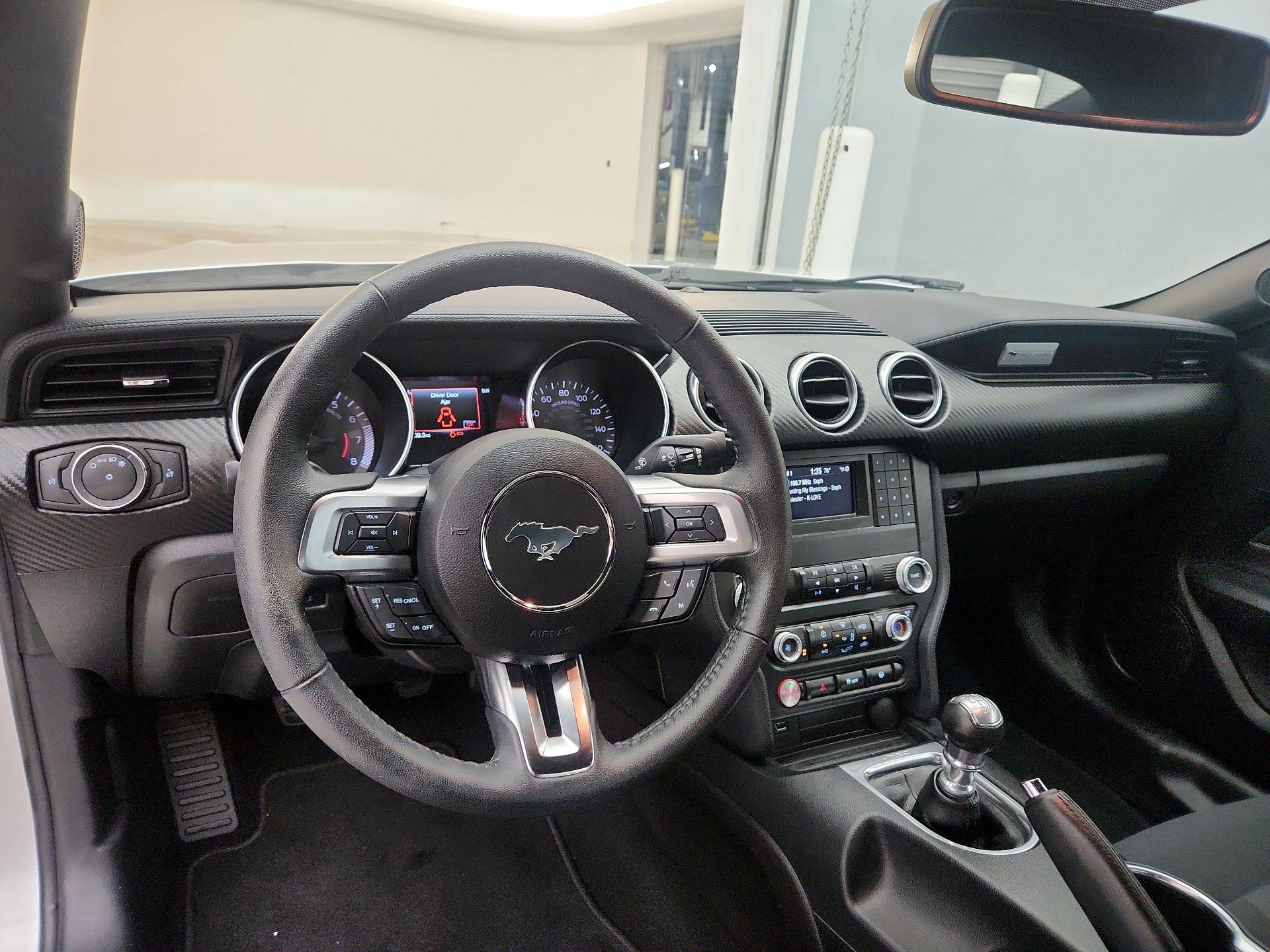 Thumbnail: 2019 Ford Mustang - 9