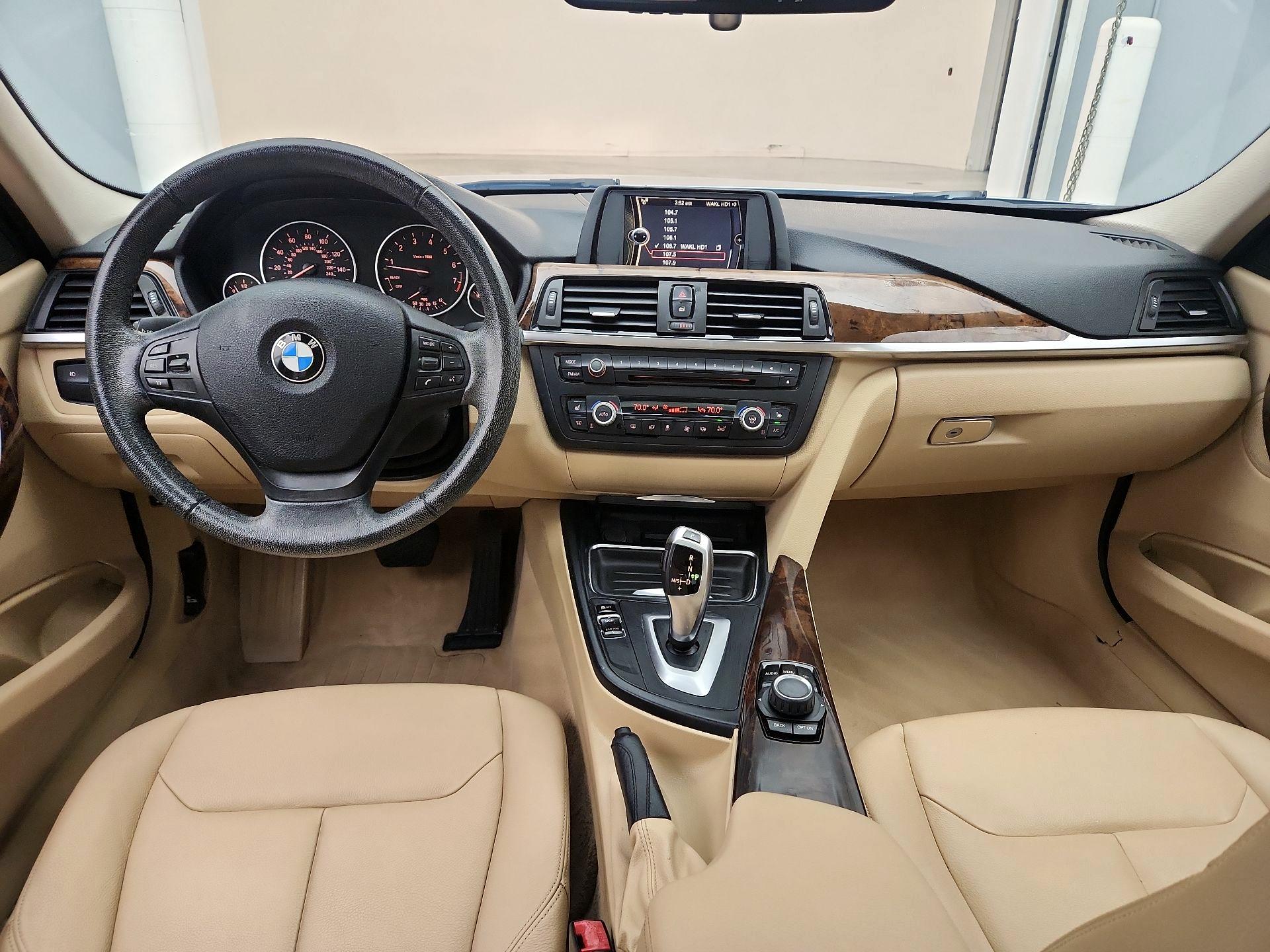 Thumbnail: 2014 BMW 3 Series - 9