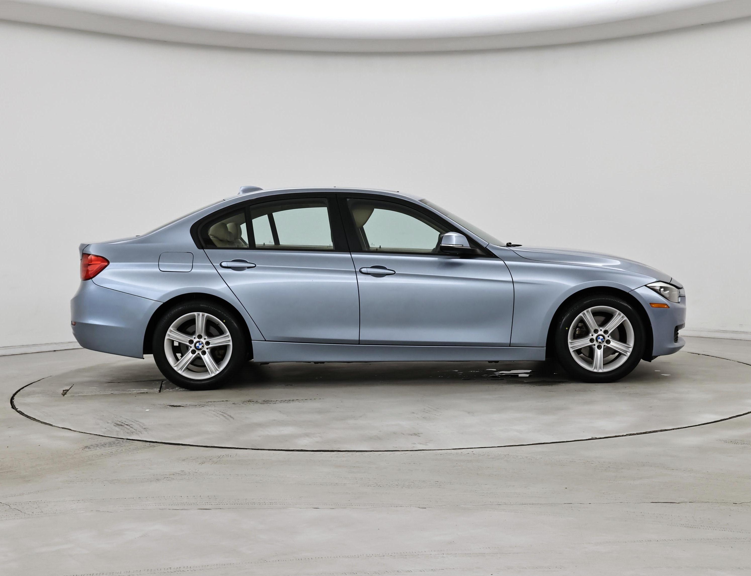 Thumbnail: 2014 BMW 3 Series - 7