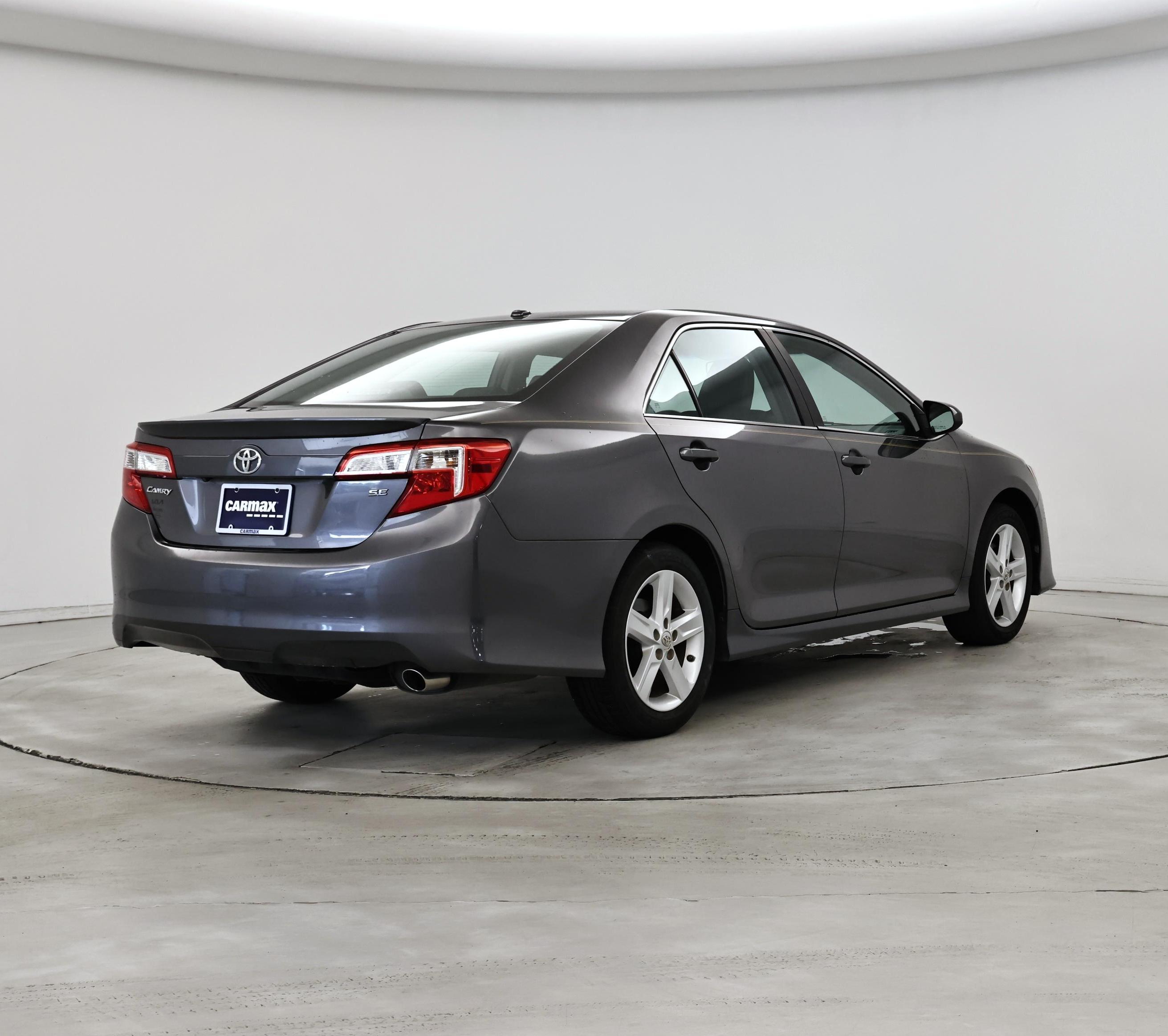 Thumbnail: 2014 Toyota Camry - 8