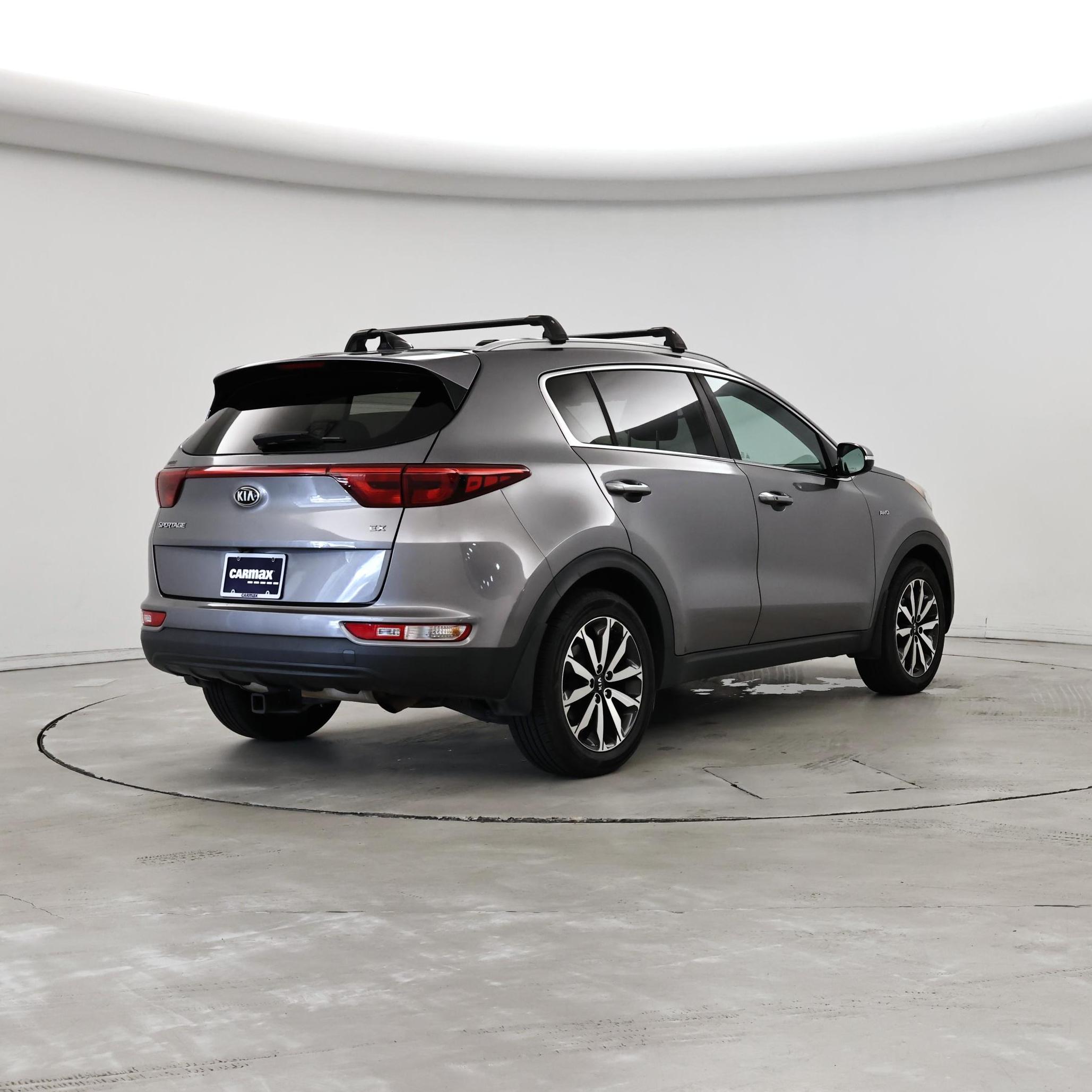 Thumbnail: 2017 Kia Sportage - 8