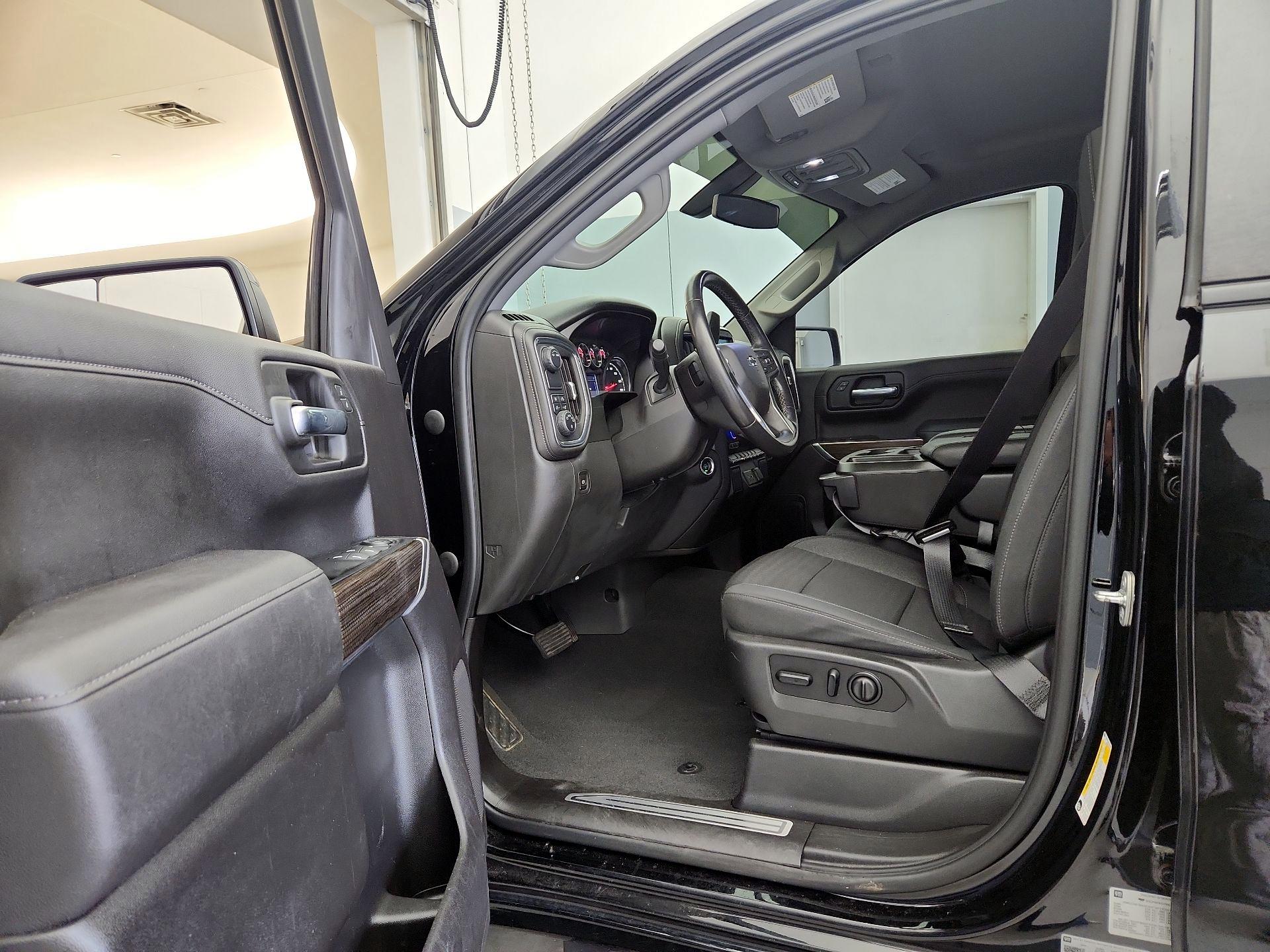 Thumbnail: 2021 Chevrolet Silverado 1500 - 11