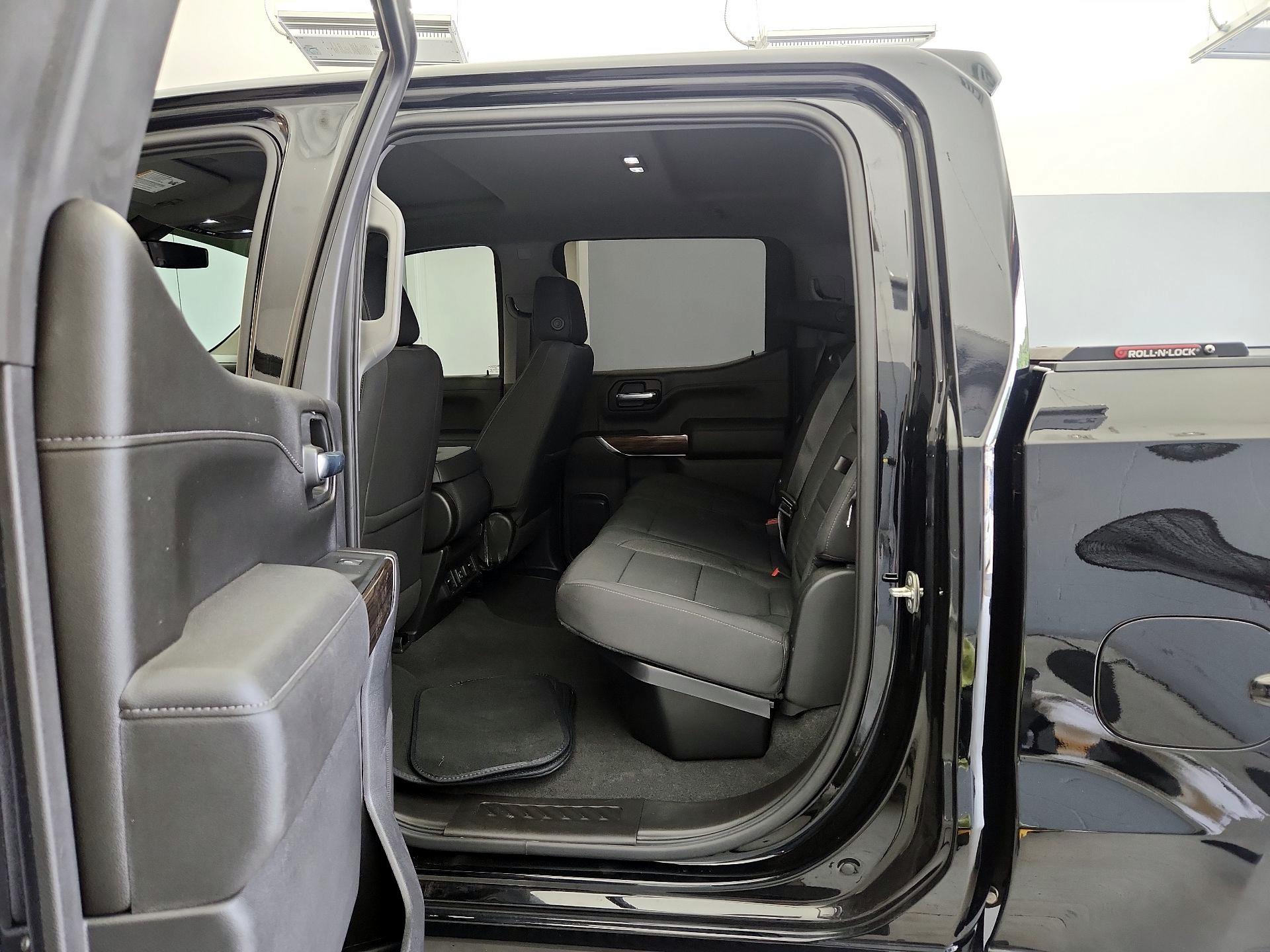 Thumbnail: 2021 Chevrolet Silverado 1500 - 19