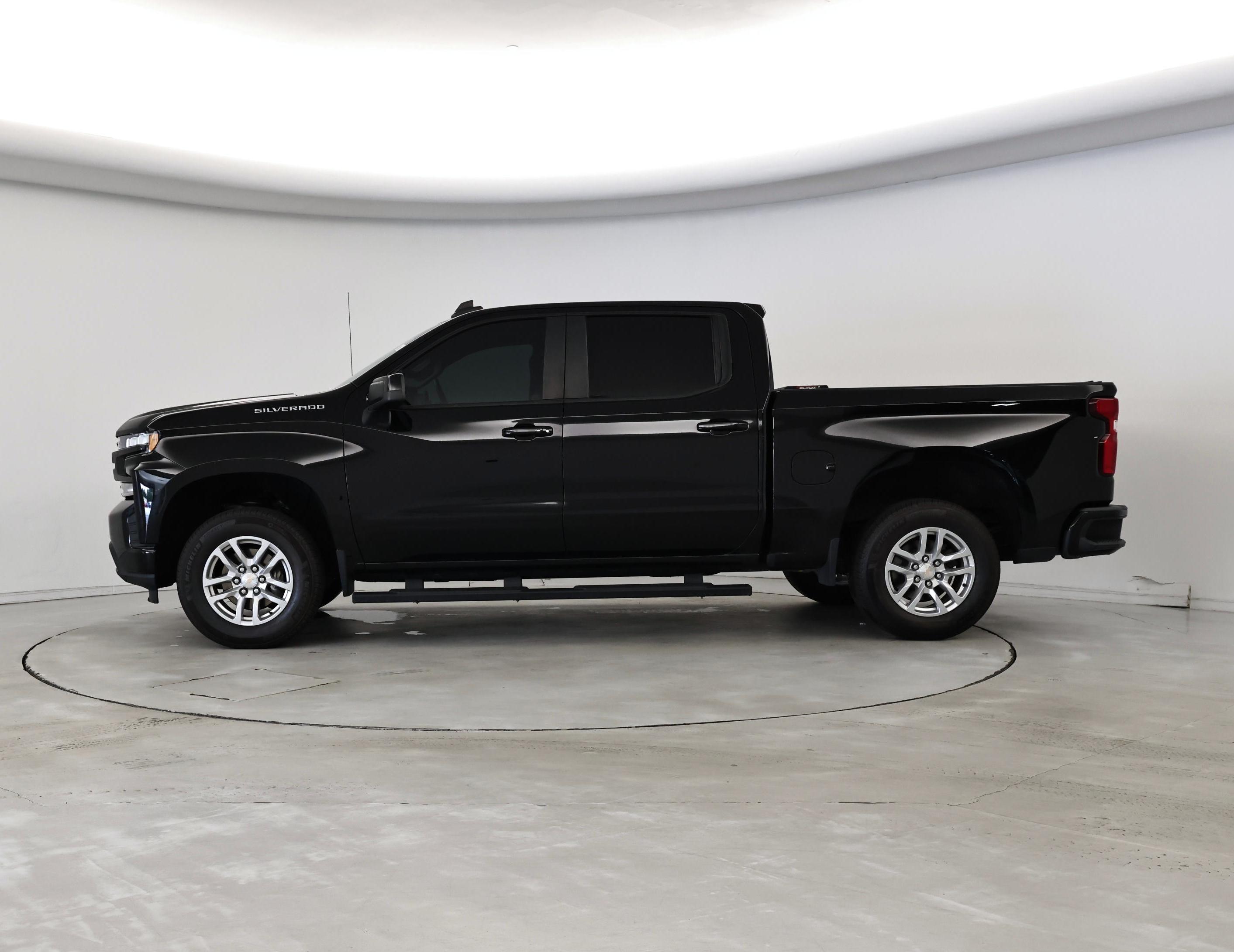 Thumbnail: 2021 Chevrolet Silverado 1500 - 3