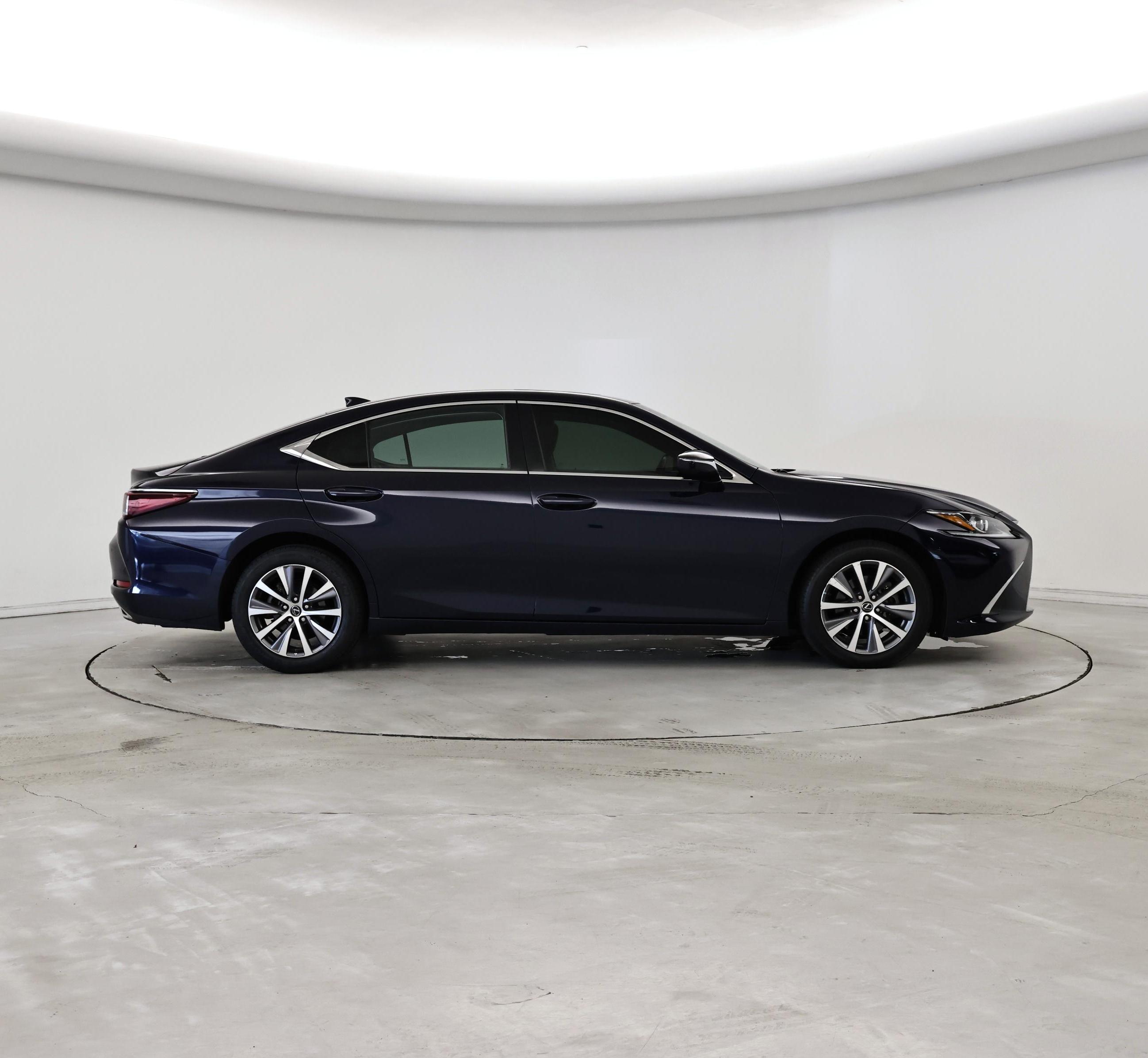 Thumbnail: 2021 Lexus ES - 7