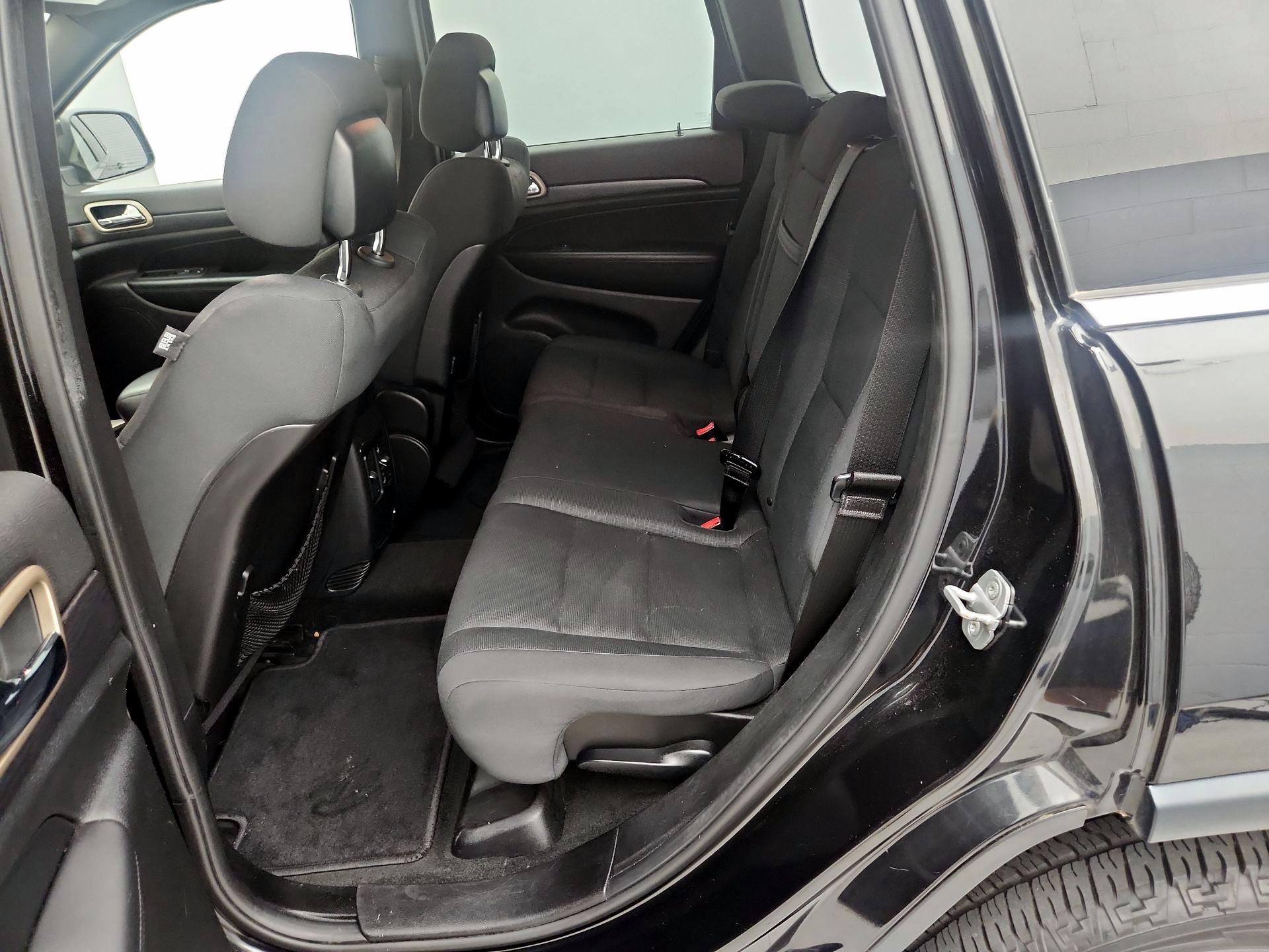 Thumbnail: 2014 Jeep Grand Cherokee - 18