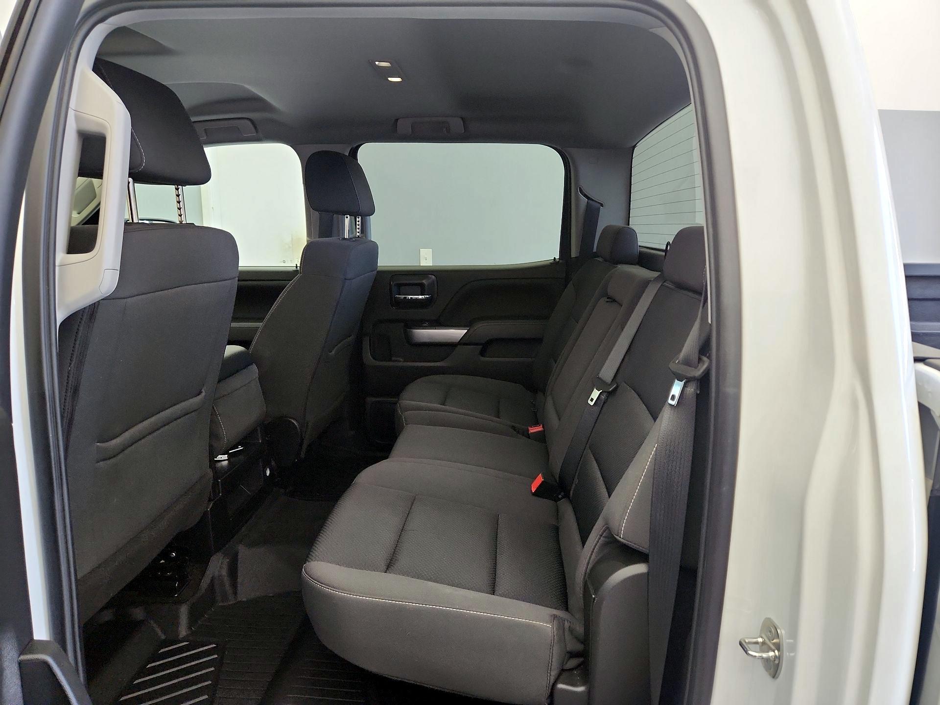 Thumbnail: 2018 Chevrolet Silverado 1500 - 18