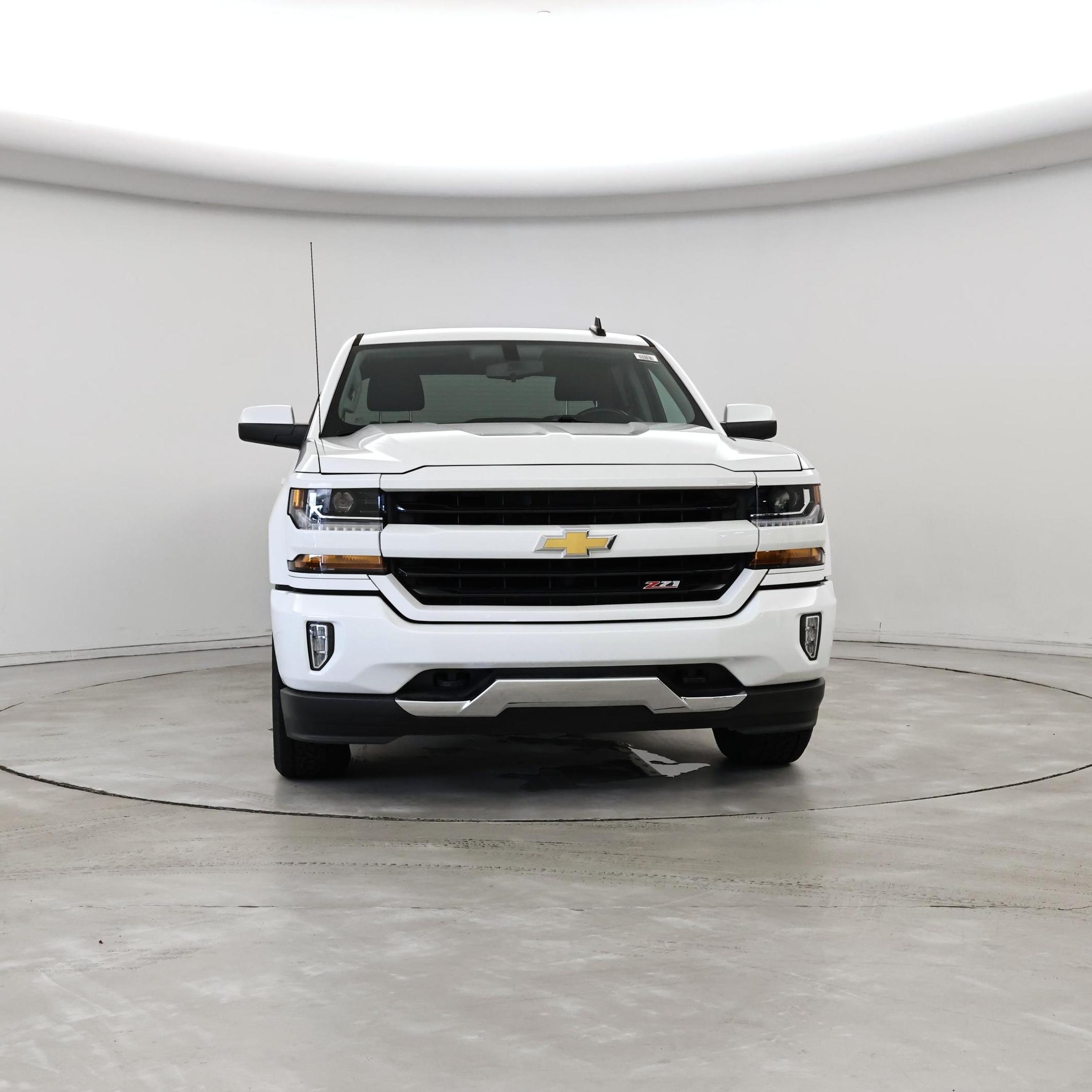 Thumbnail: 2018 Chevrolet Silverado 1500 - 5