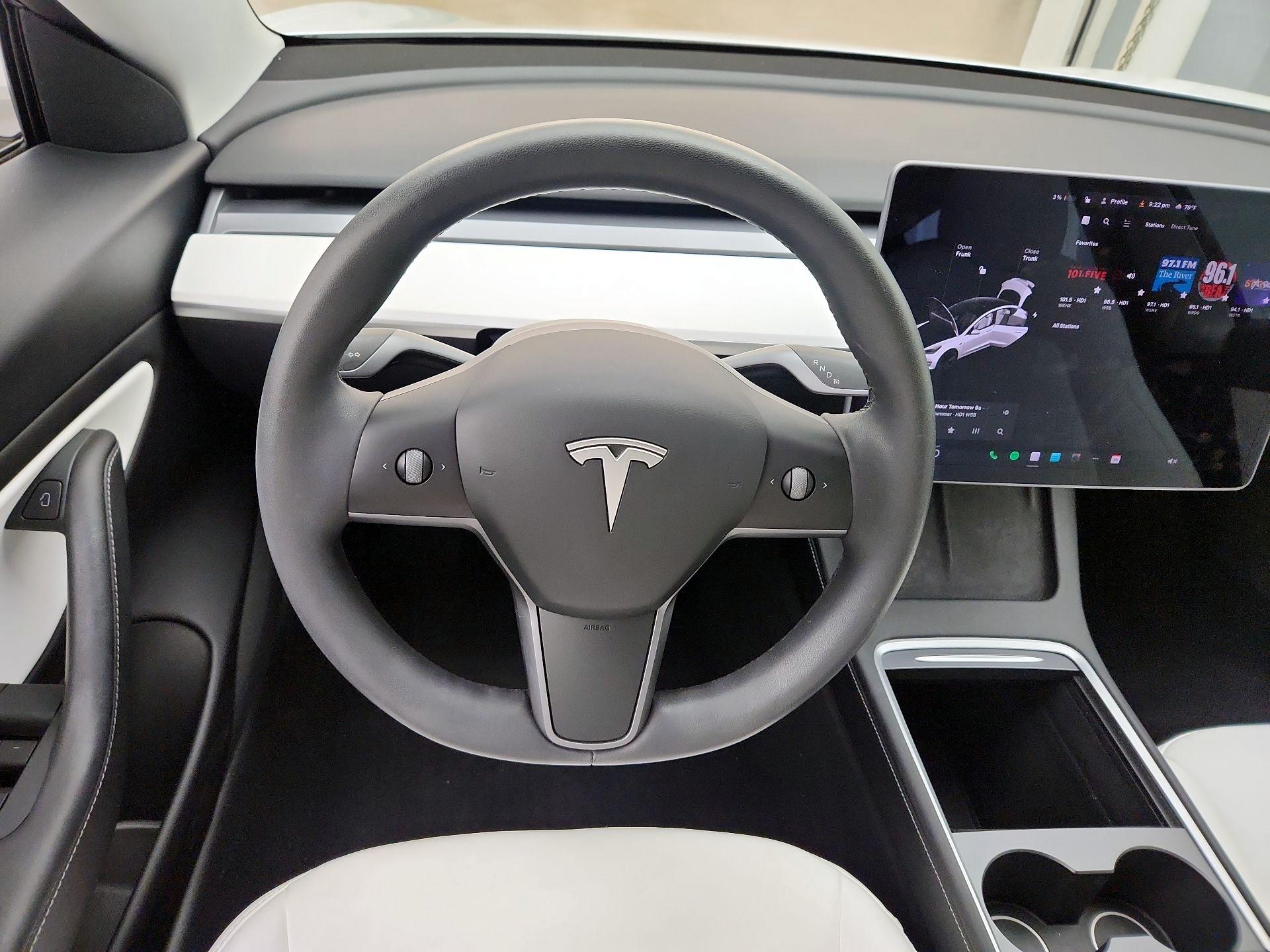 Thumbnail: 2021 Tesla Model 3 - 10