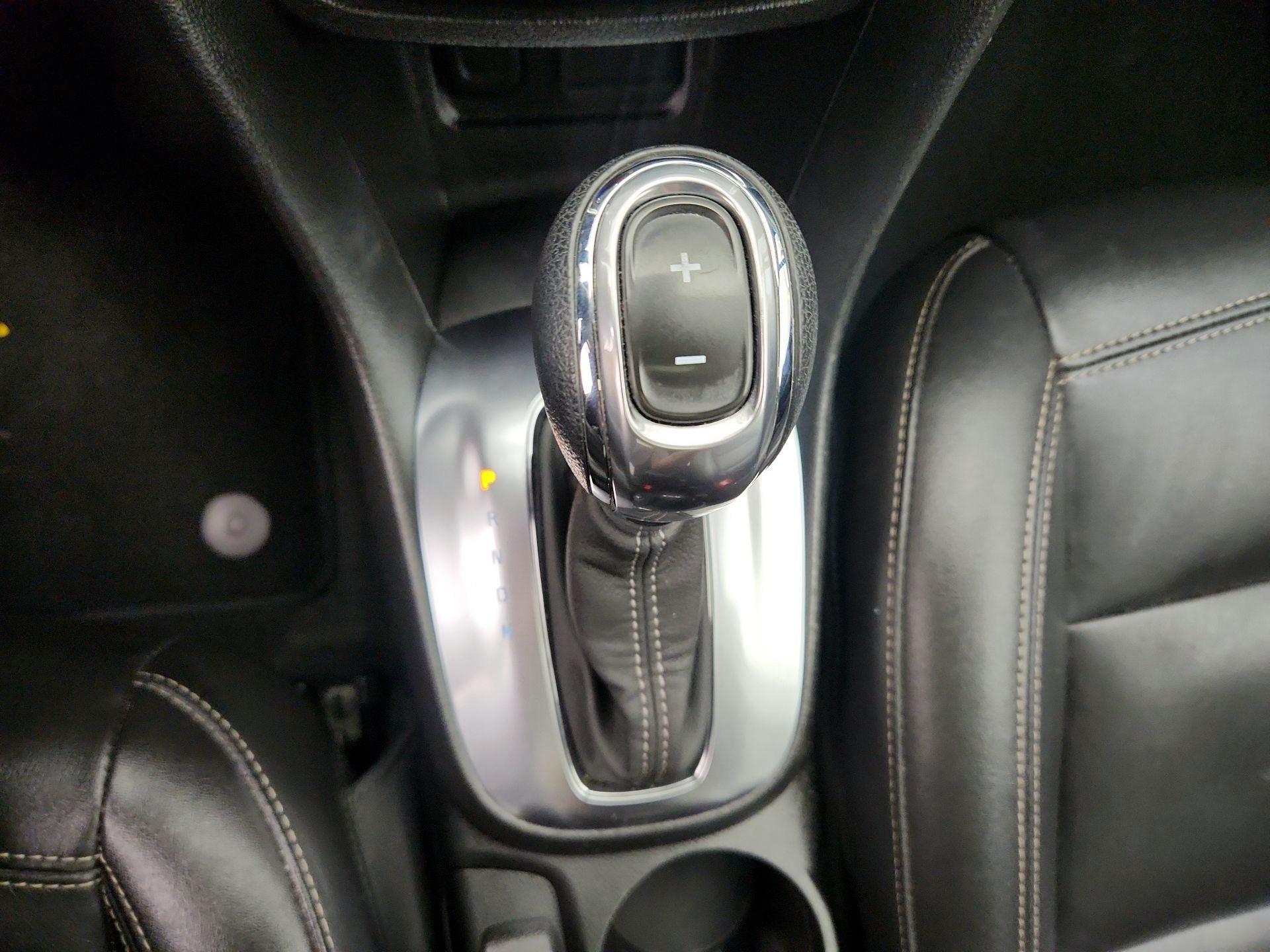Thumbnail: 2015 Buick Encore - 18
