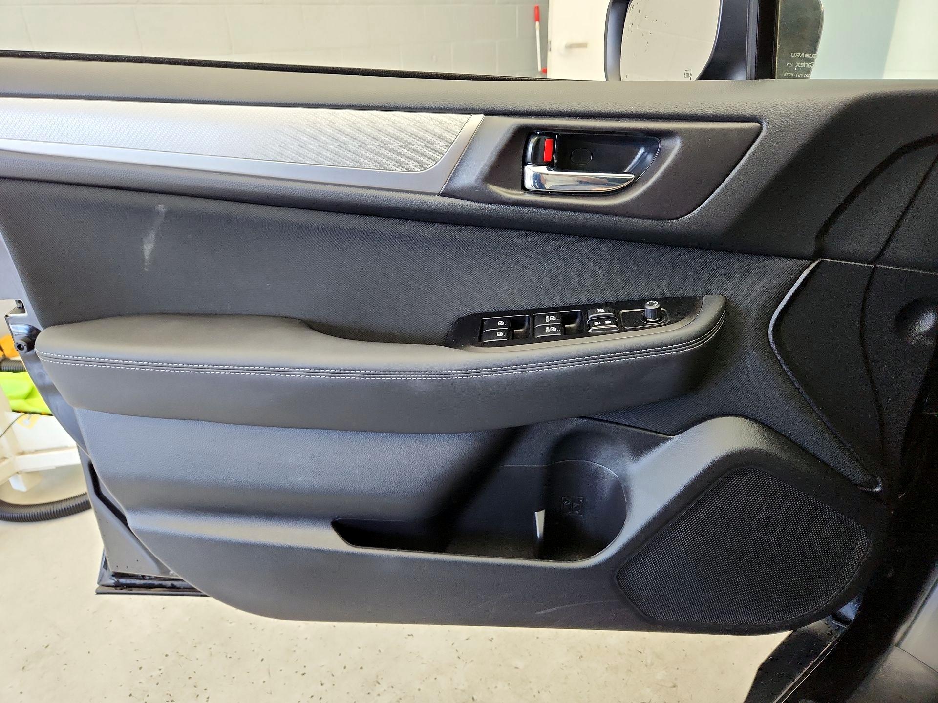 Thumbnail: 2019 Subaru Outback - 12