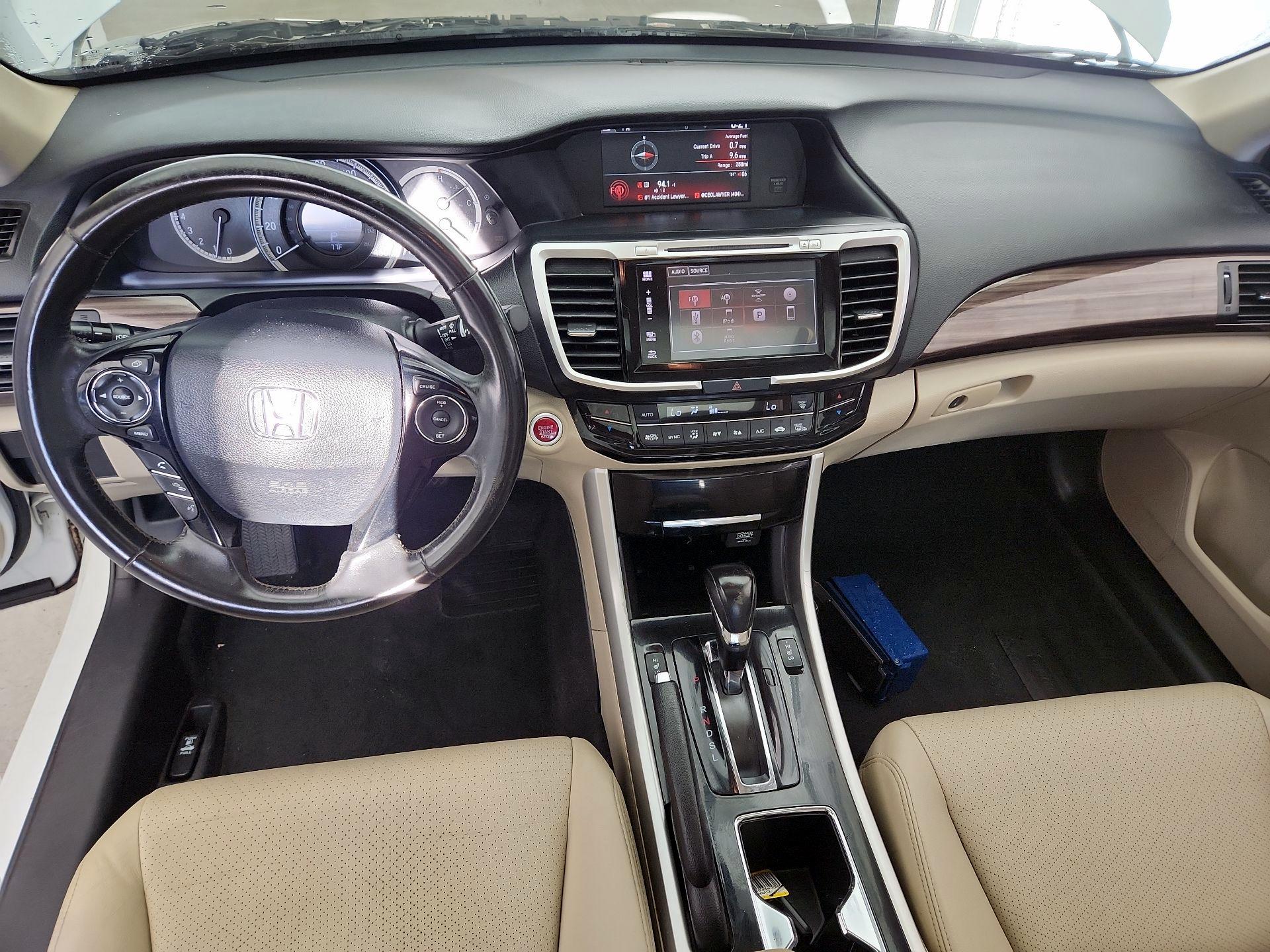 Thumbnail: 2016 Honda Accord - 9