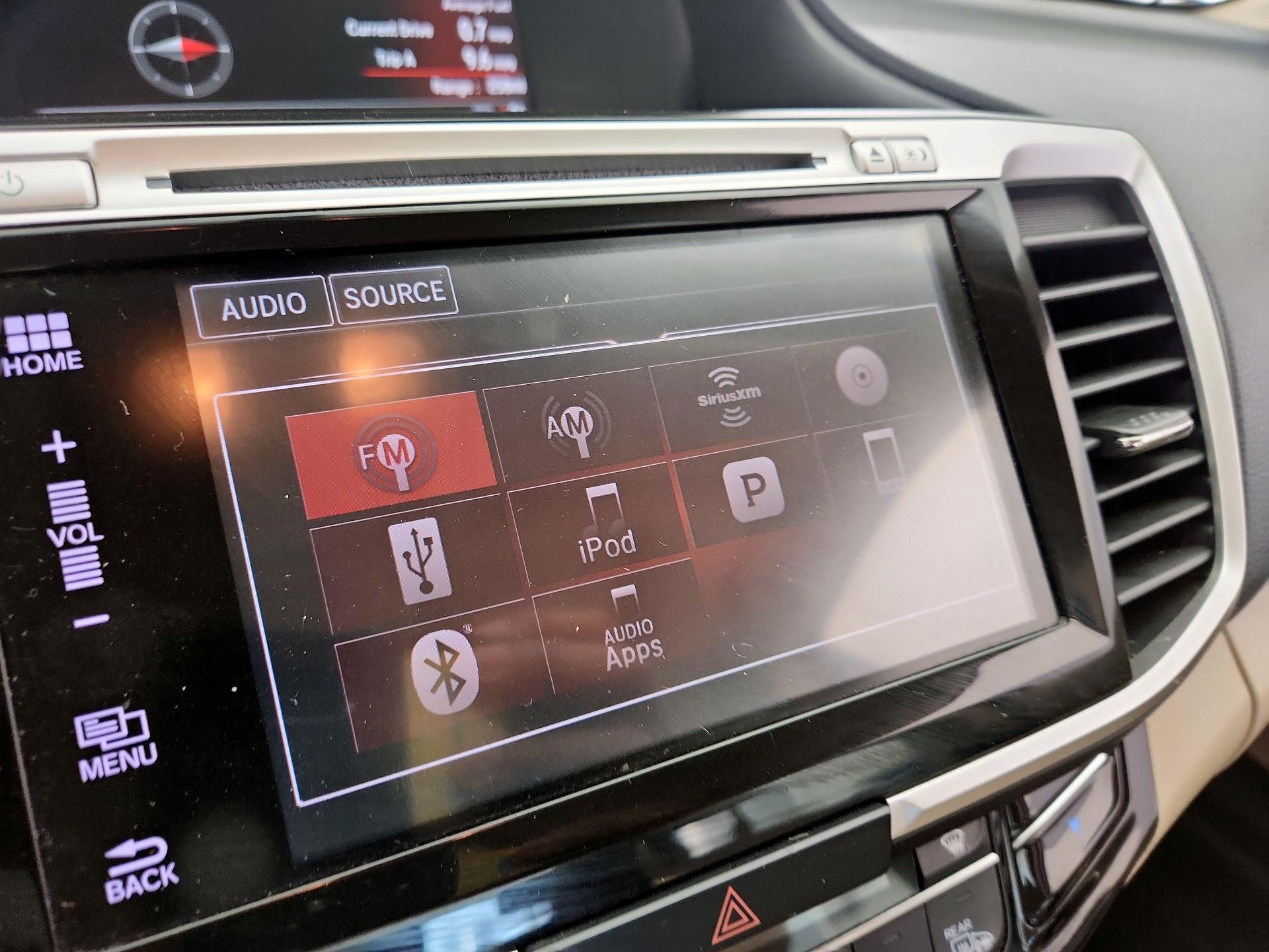 Thumbnail: 2016 Honda Accord - 15