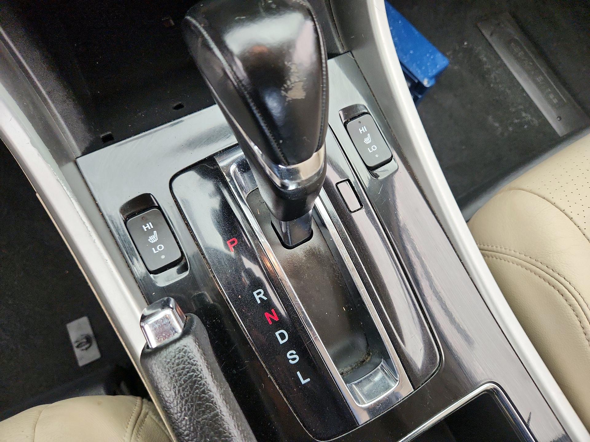 Thumbnail: 2016 Honda Accord - 17