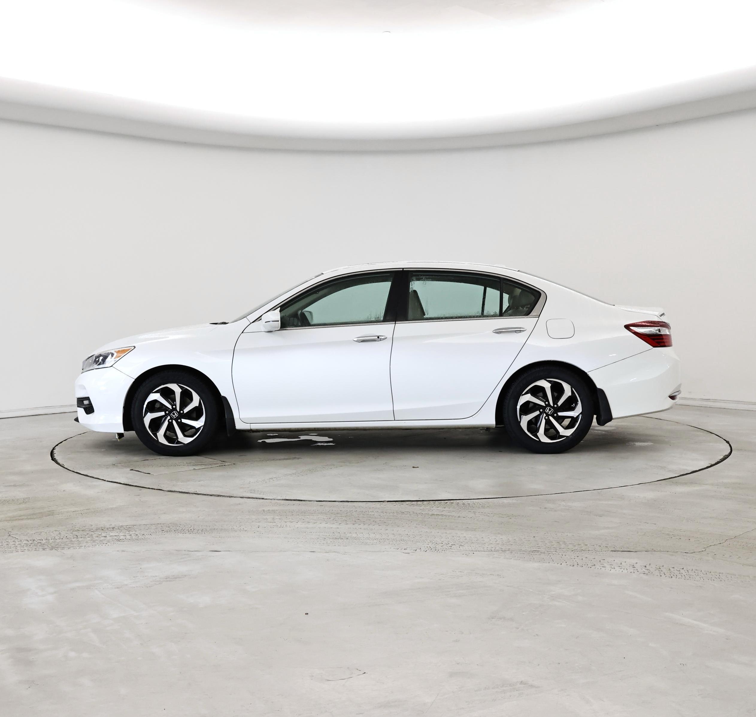 Thumbnail: 2016 Honda Accord - 3