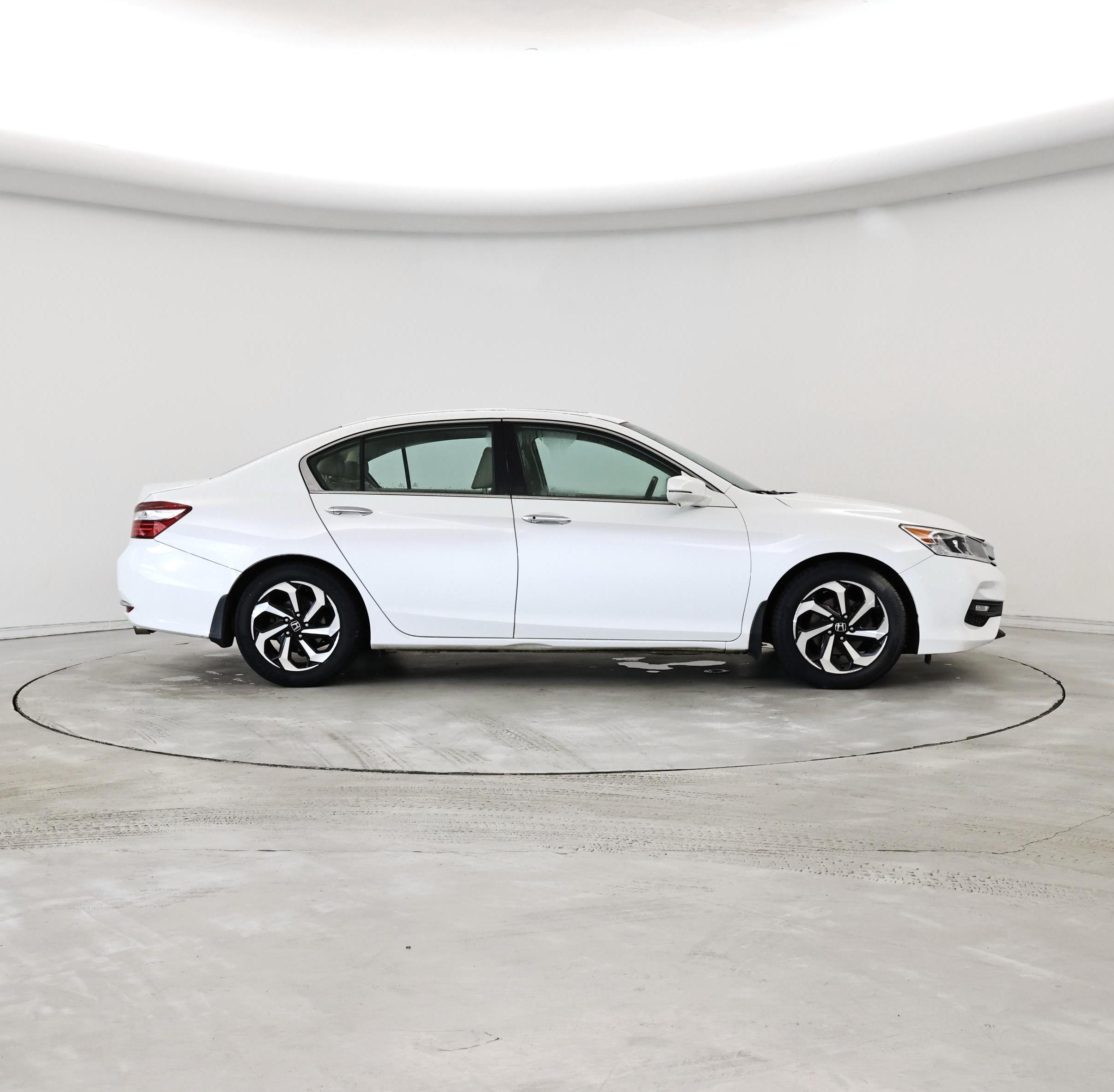 Thumbnail: 2016 Honda Accord - 7