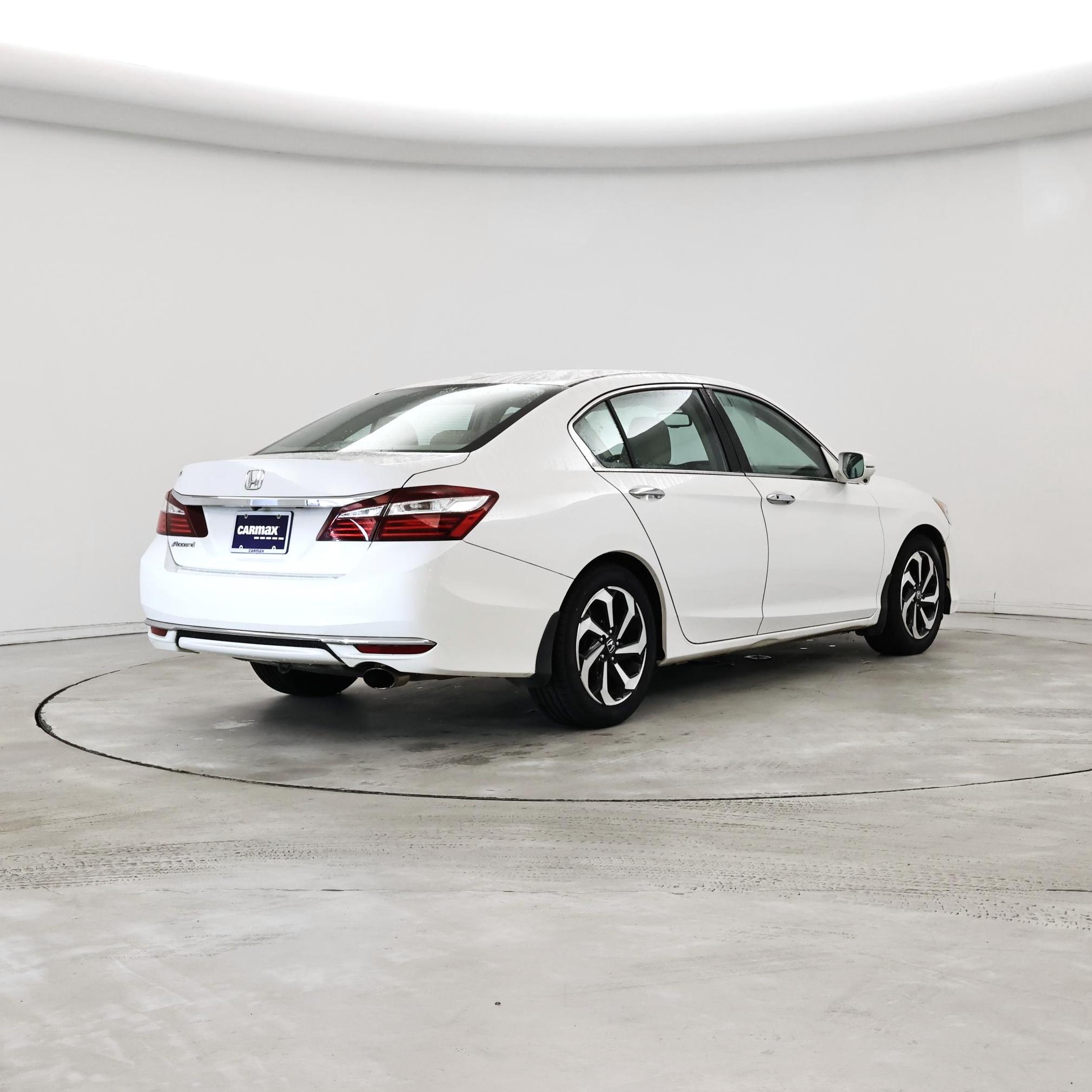 Thumbnail: 2016 Honda Accord - 8