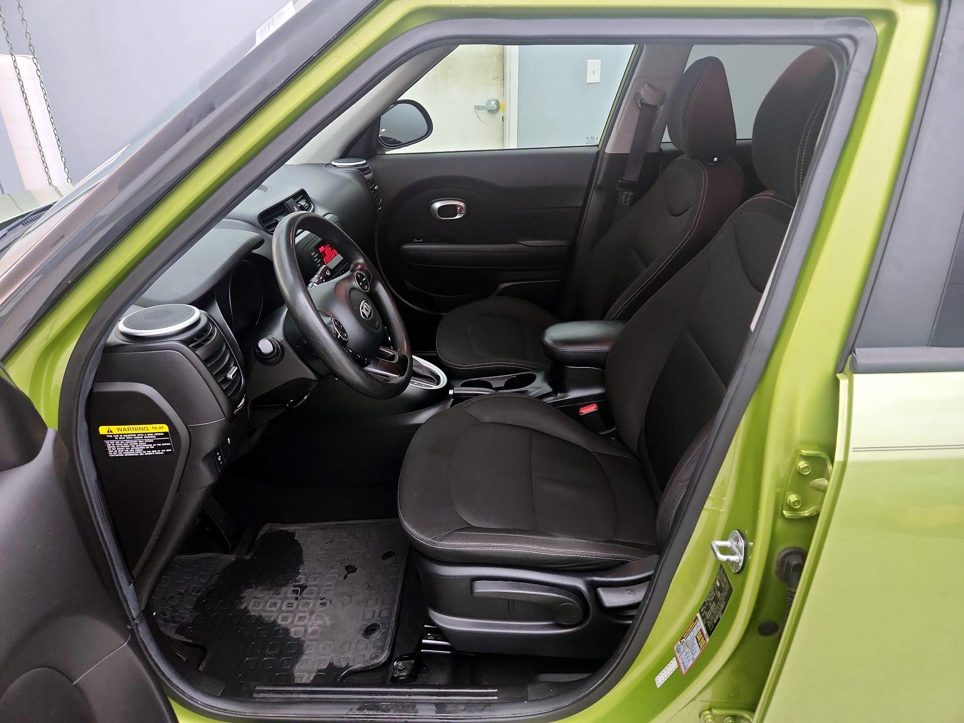 Thumbnail: 2016 Kia Soul - 11