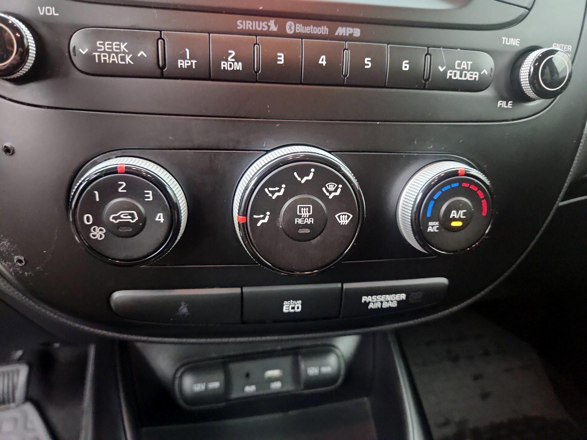 Thumbnail: 2016 Kia Soul - 15