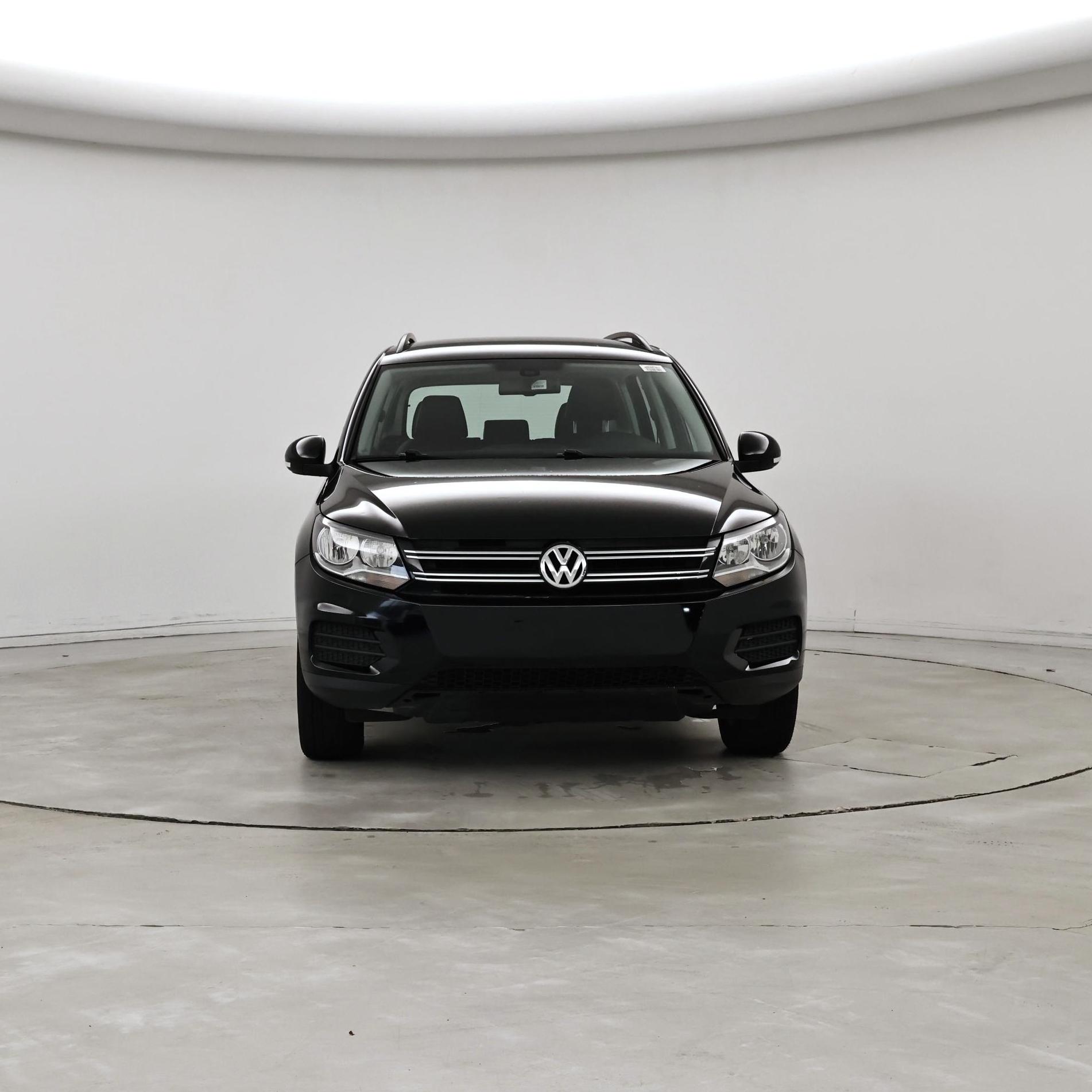 Thumbnail: 2017 Volkswagen Tiguan - 5