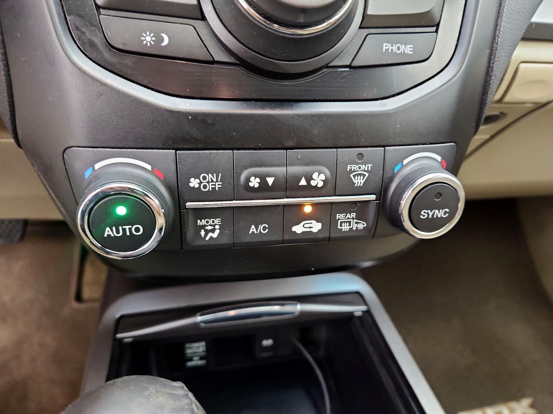 Thumbnail: 2014 Acura RDX - 17