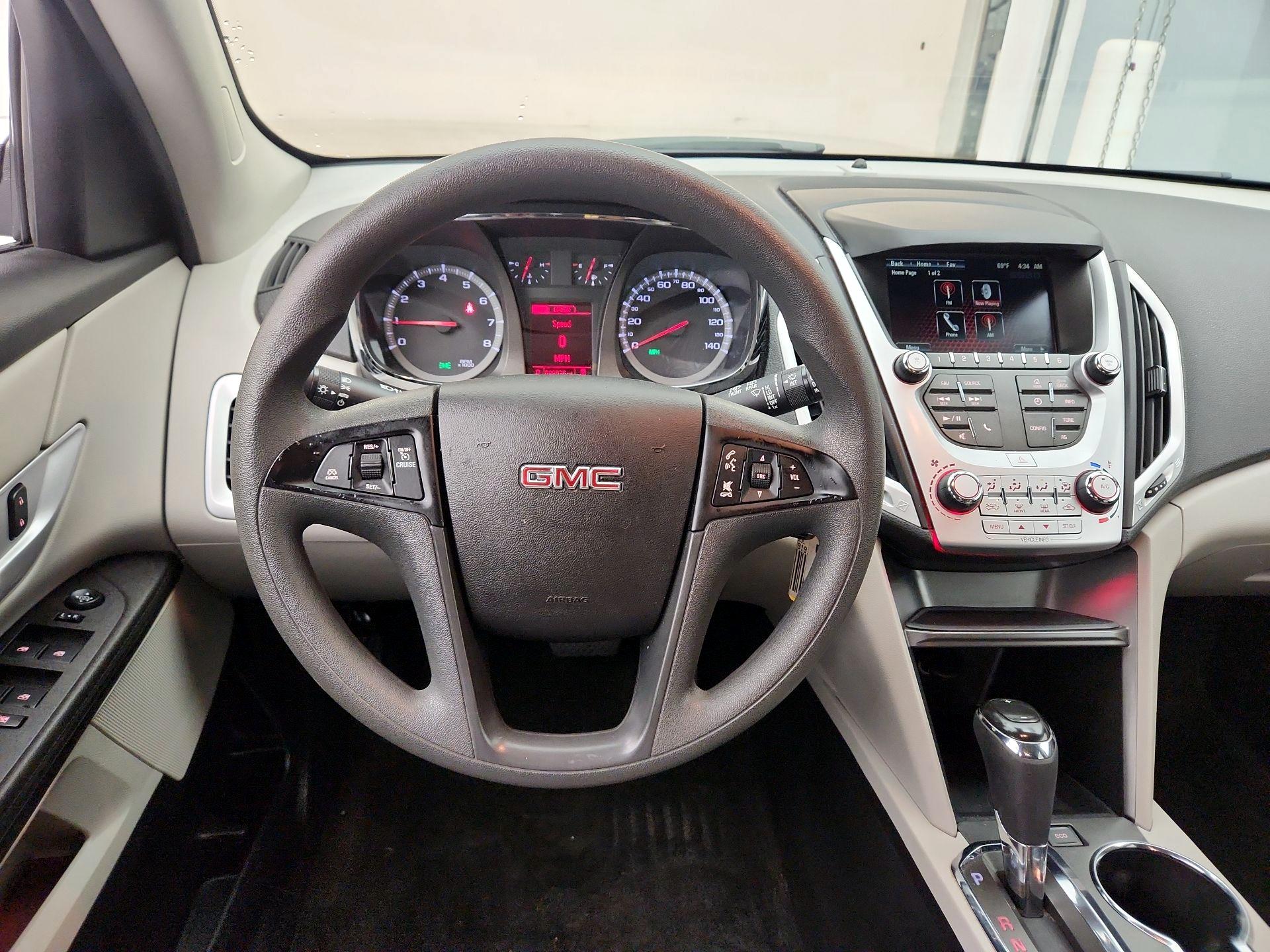 Thumbnail: 2017 GMC Terrain - 10