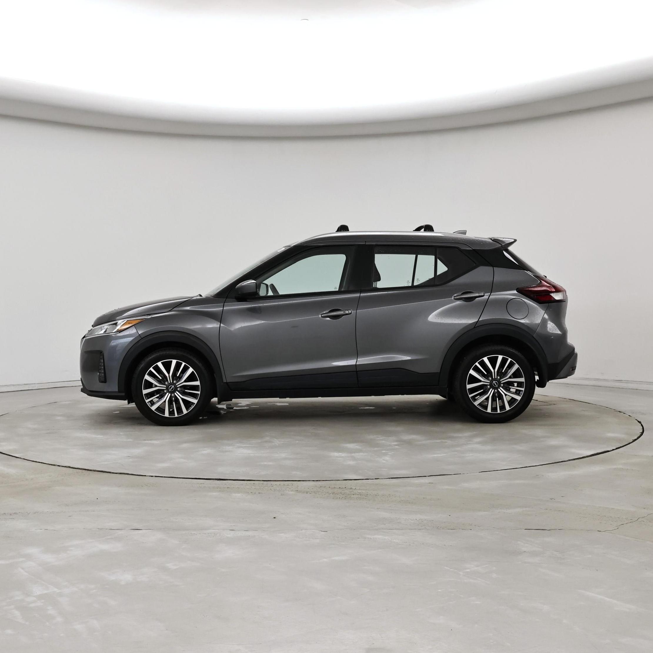 Thumbnail: 2022 Nissan Kicks - 3