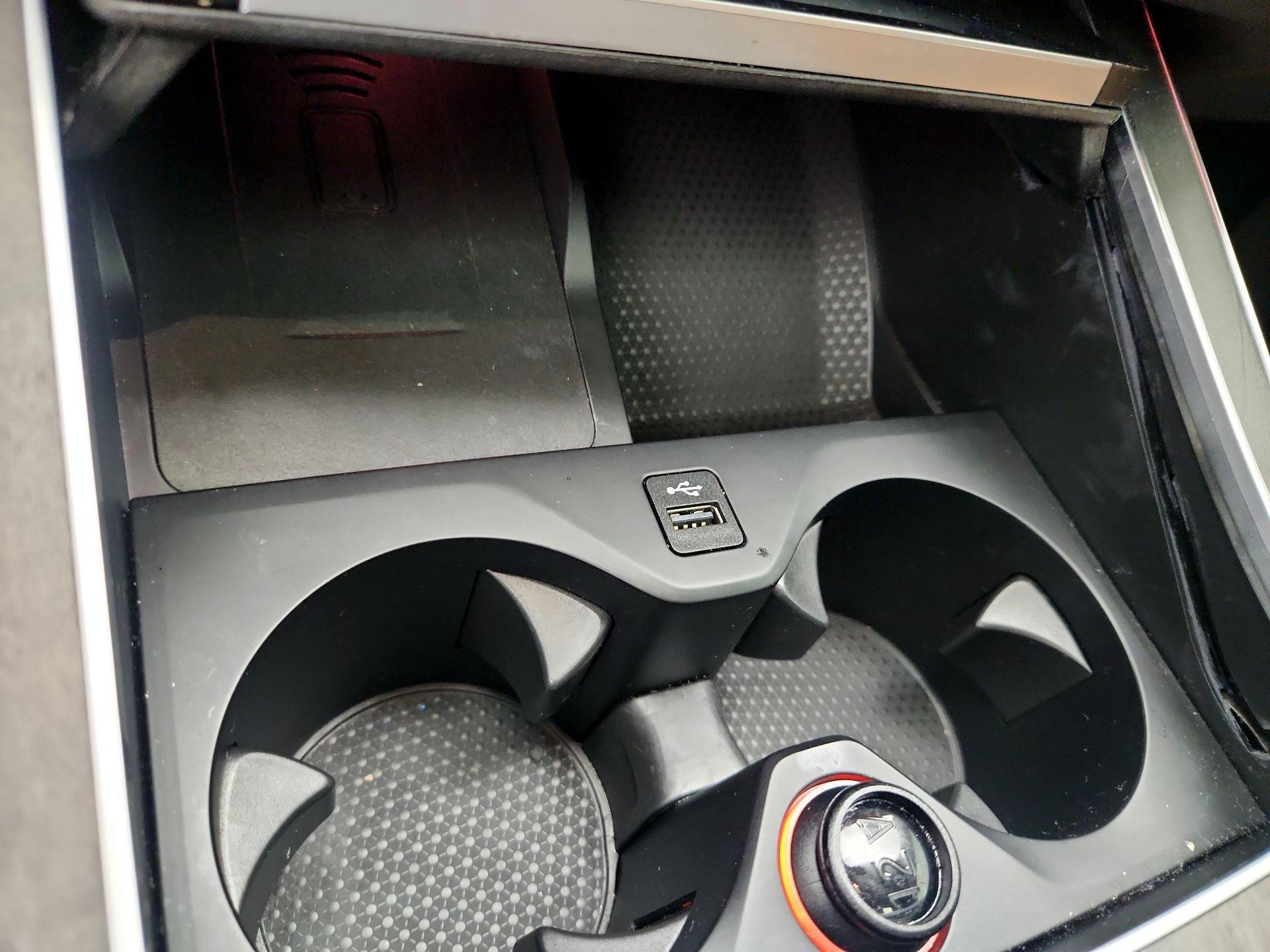 Thumbnail: 2022 BMW X5 - 19