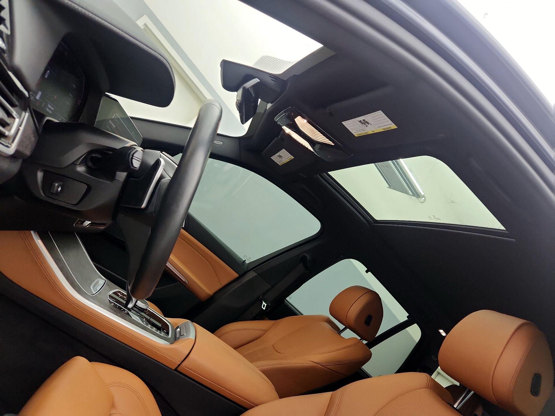 Thumbnail: 2022 BMW X5 - 20