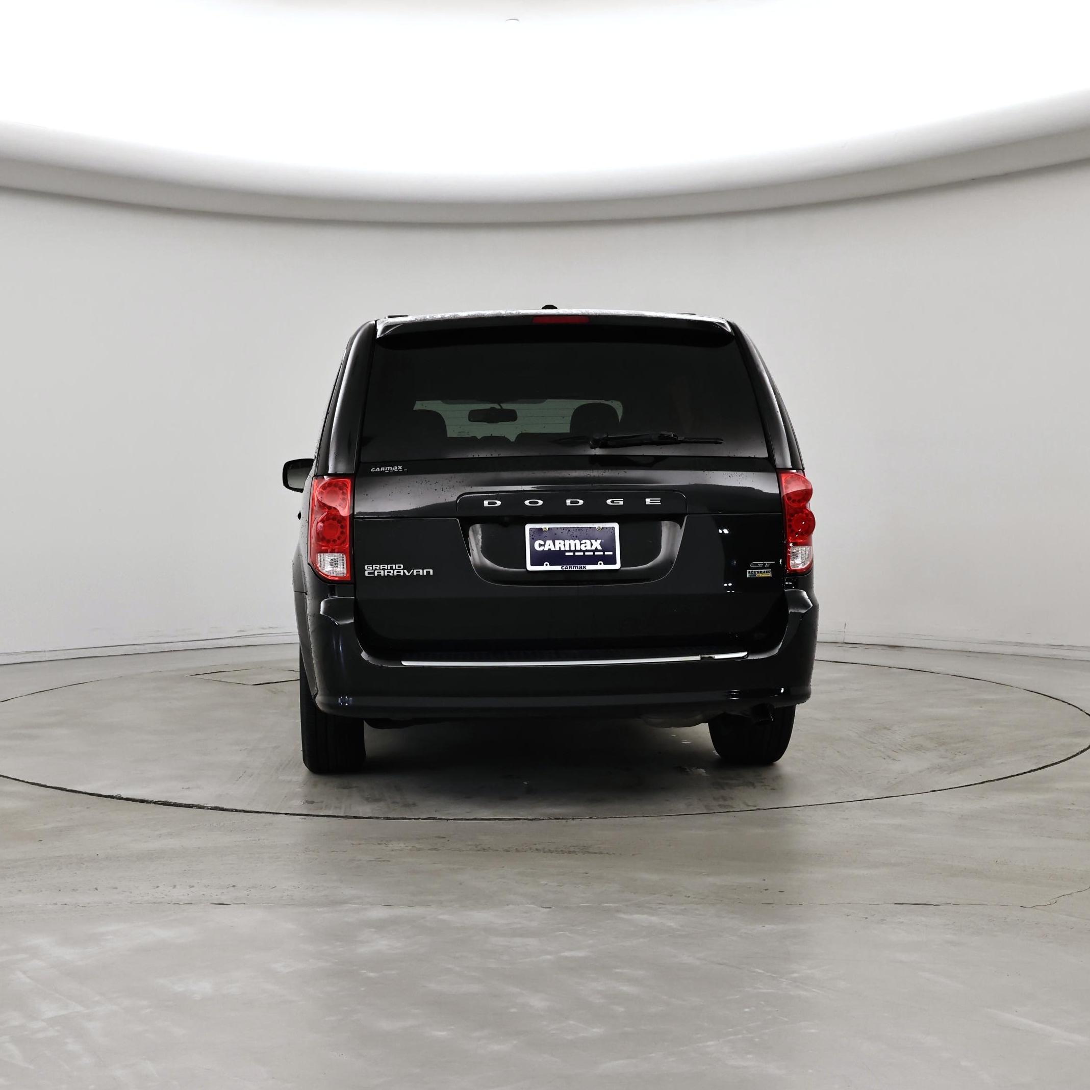 Thumbnail: 2017 Dodge Grand Caravan - 6