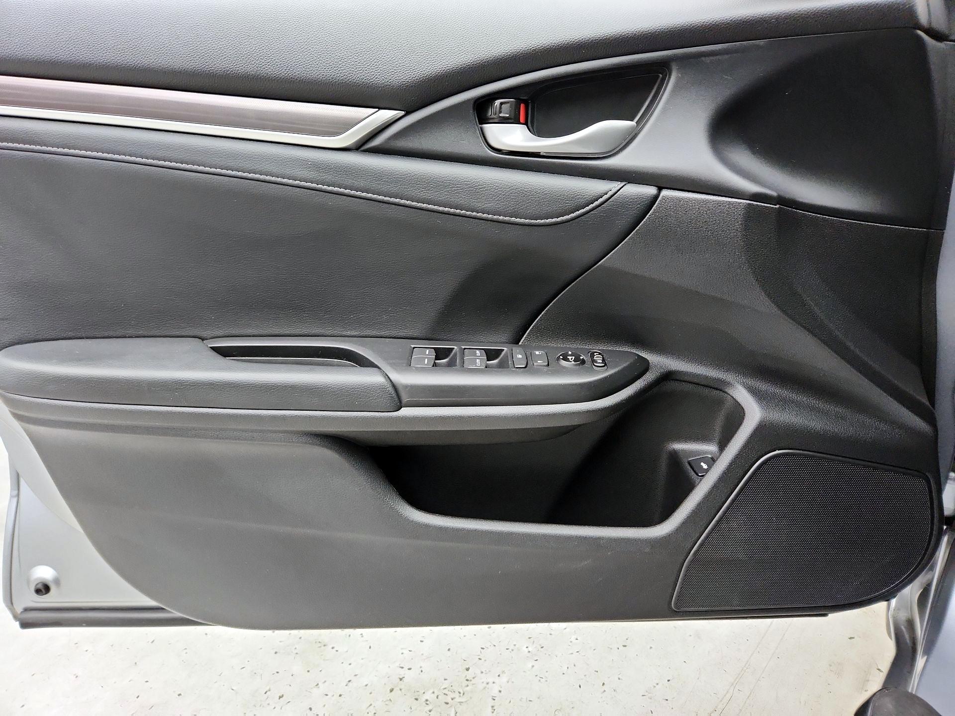 Thumbnail: 2020 Honda Civic - 12