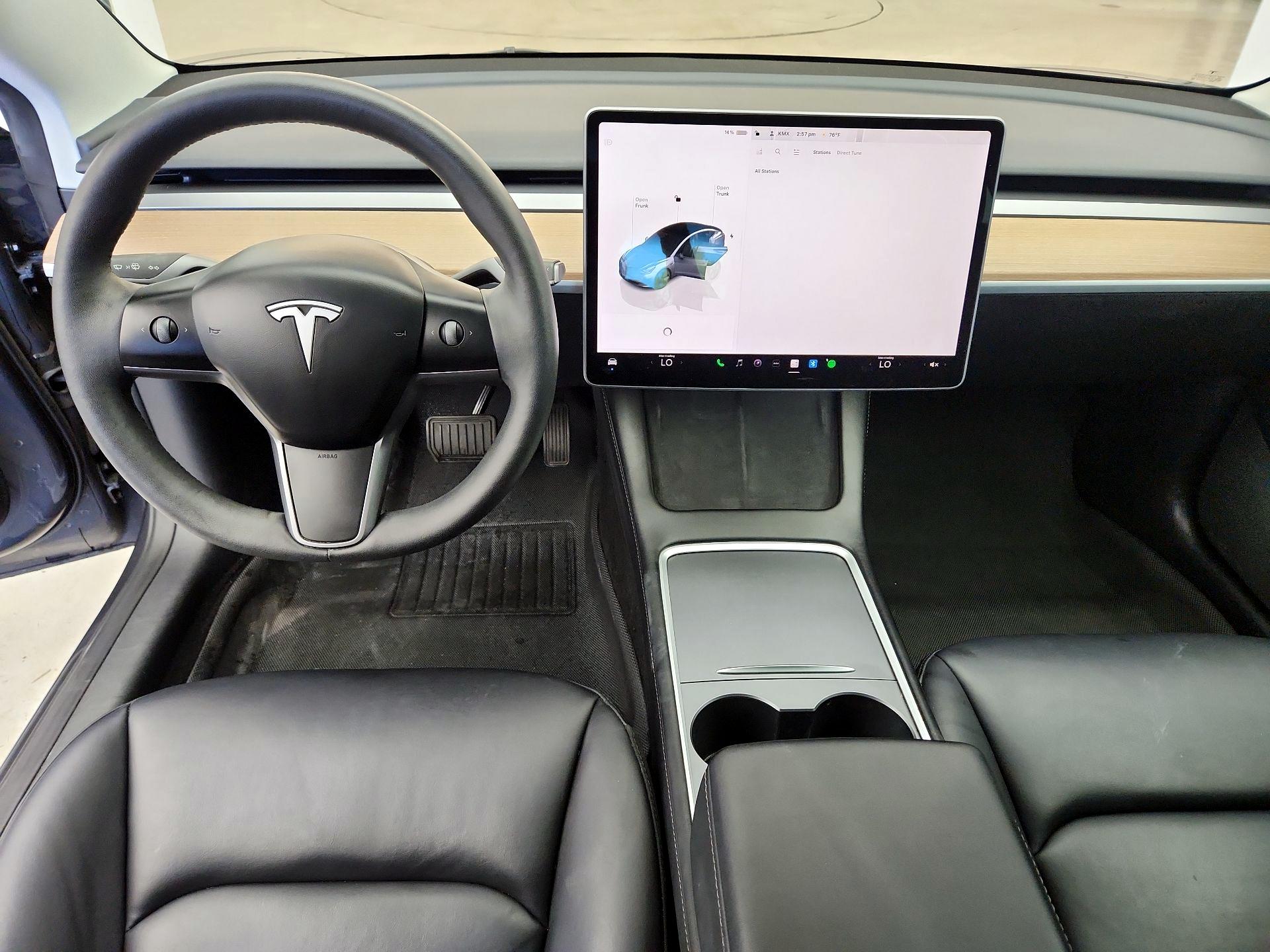 Thumbnail: 2023 Tesla Model 3 - 9