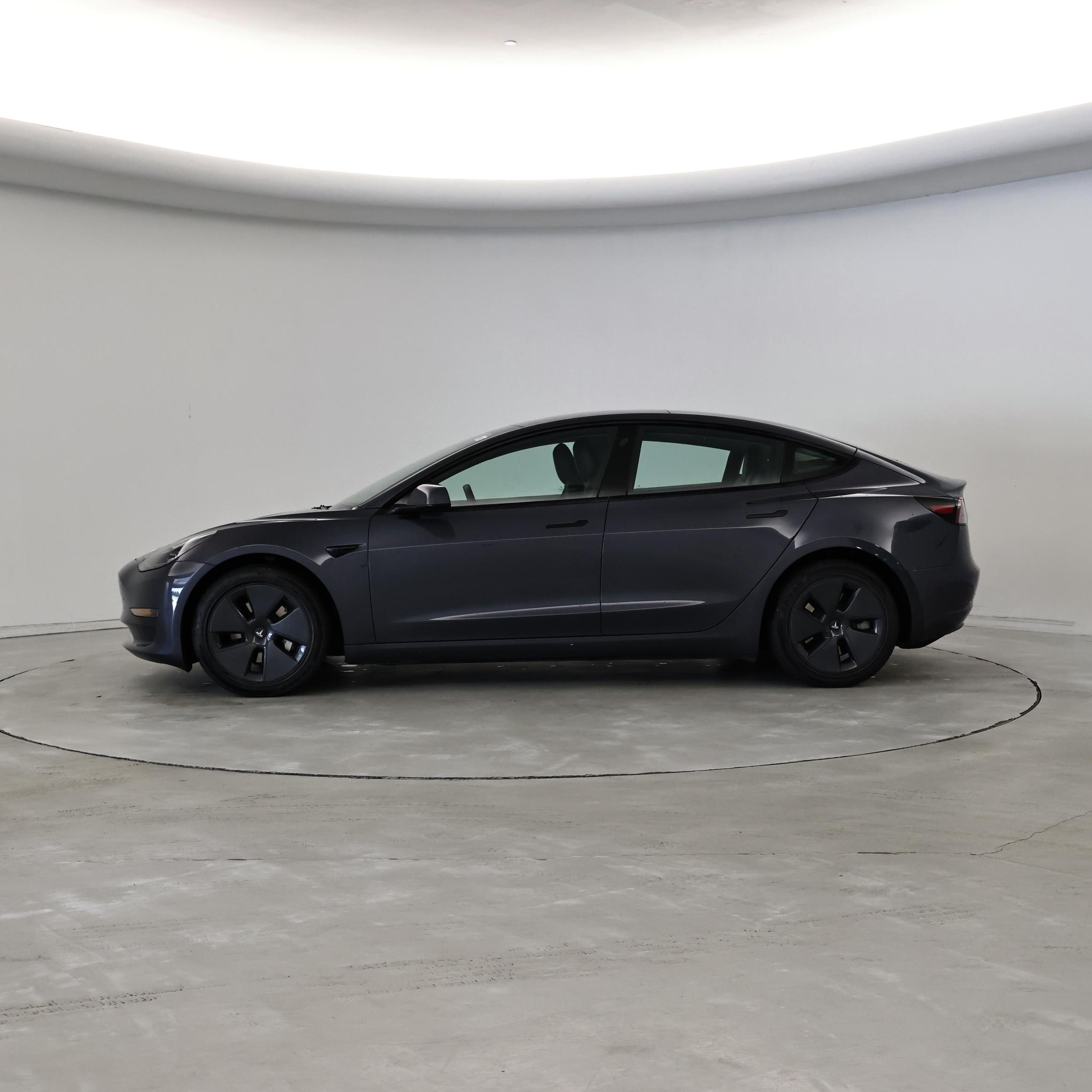 Thumbnail: 2023 Tesla Model 3 - 3