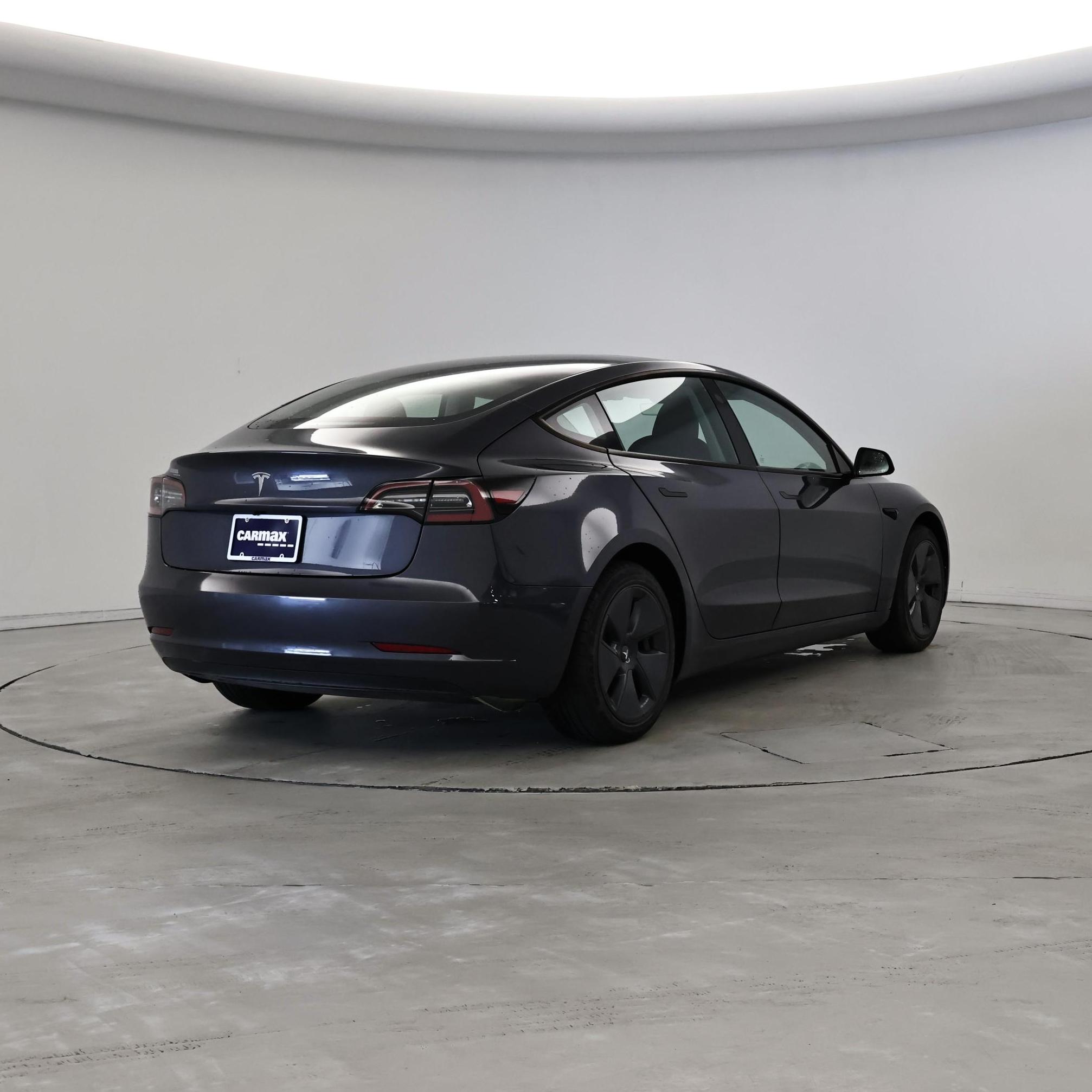 Thumbnail: 2023 Tesla Model 3 - 8