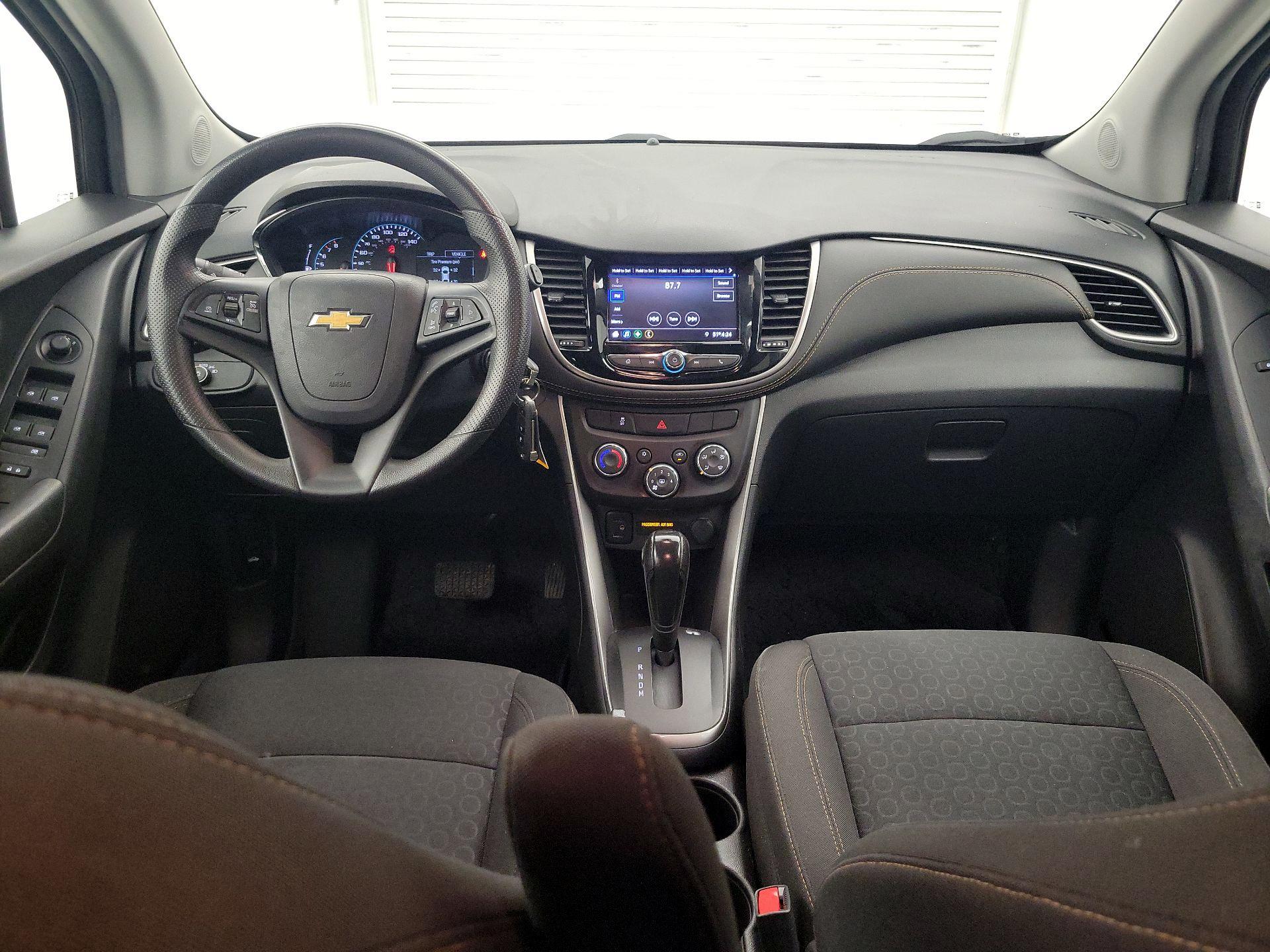 Thumbnail: 2021 Chevrolet Trax - 9