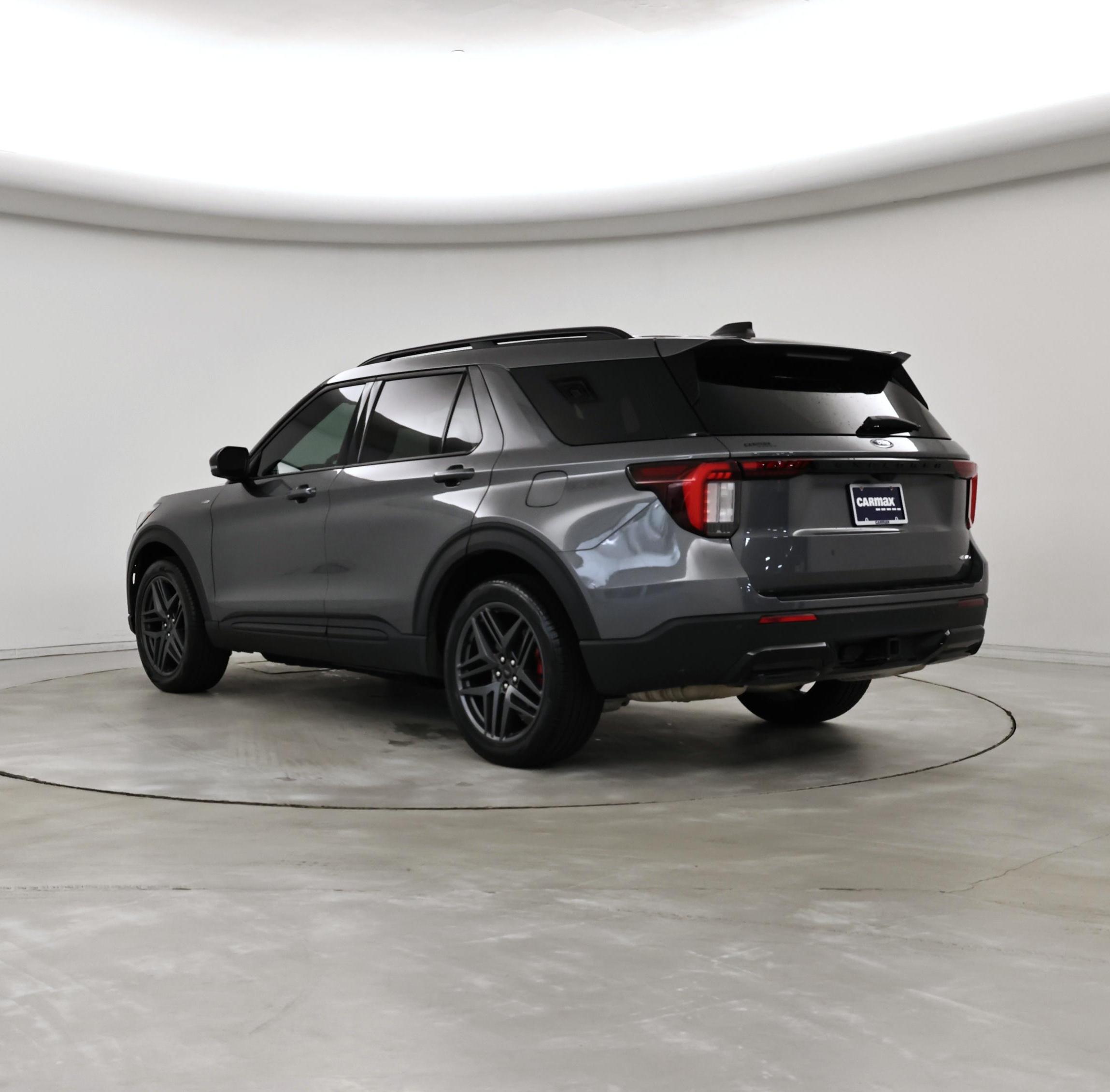 Thumbnail: 2025 Ford Explorer - 2