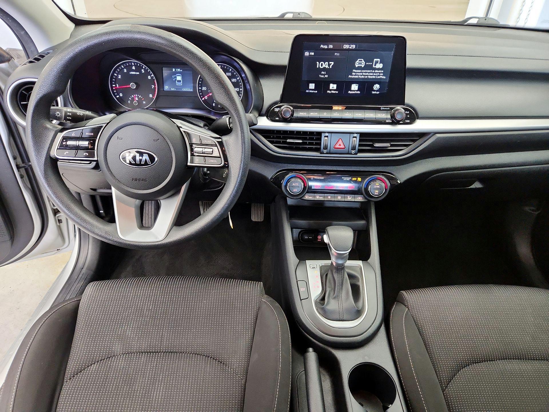 Thumbnail: 2019 Kia Forte - 8