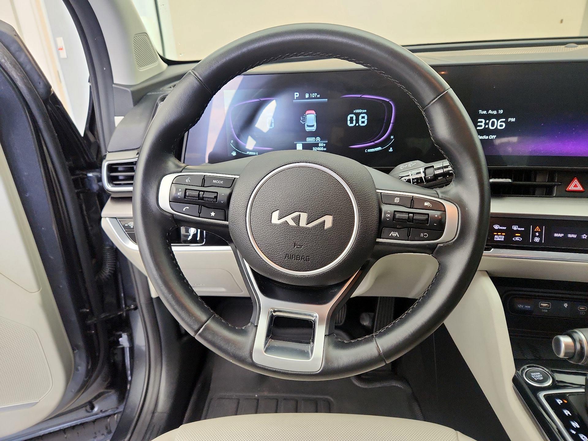 Thumbnail: 2023 Kia Sportage - 10