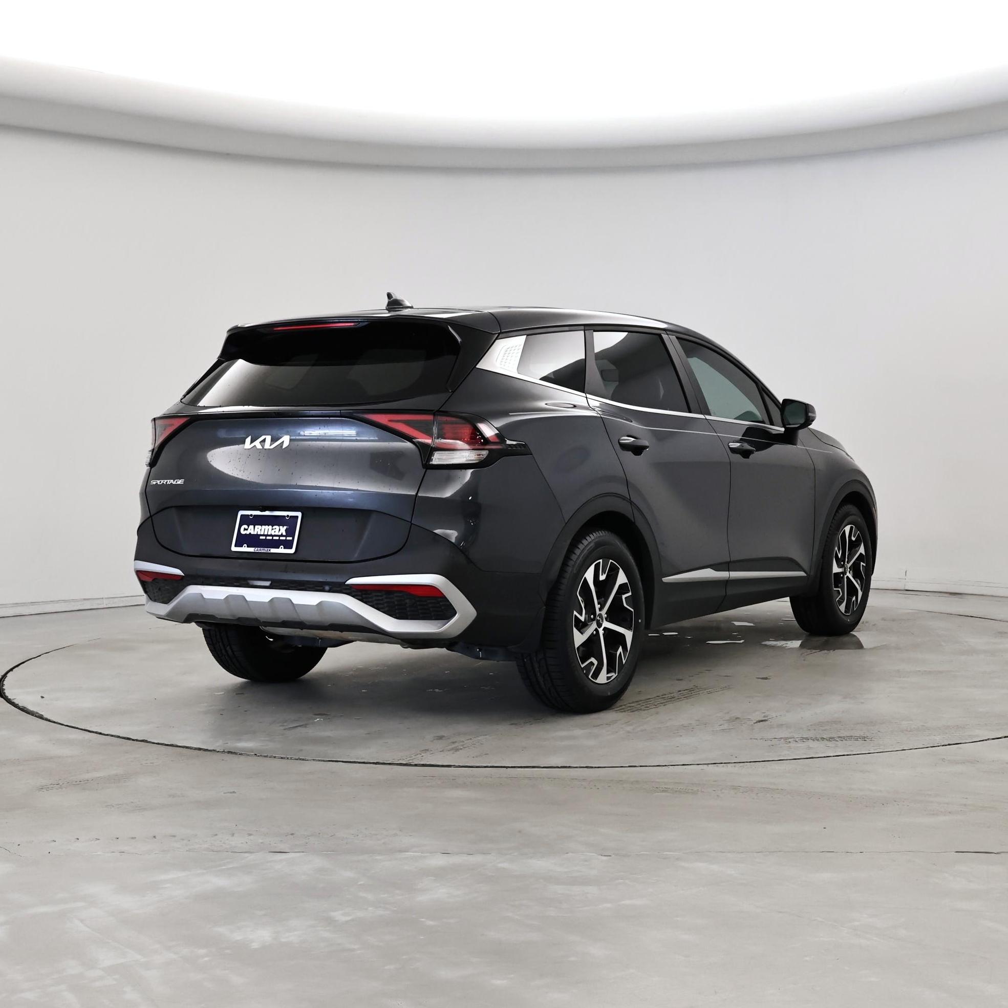Thumbnail: 2023 Kia Sportage - 8