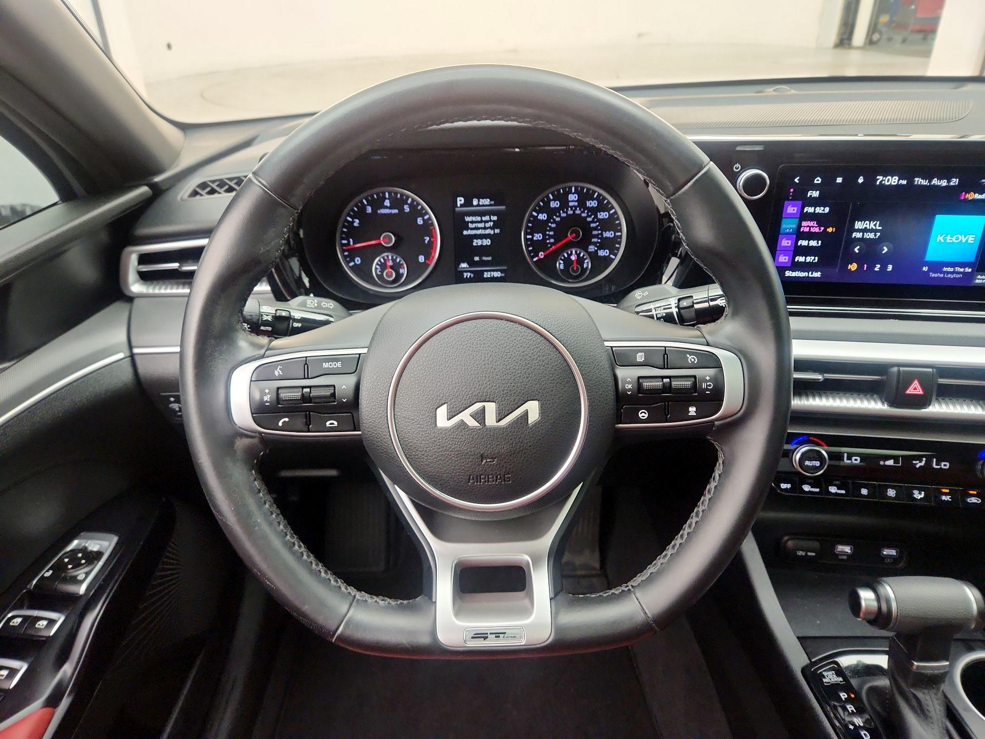 Thumbnail: 2023 Kia K5 - 10