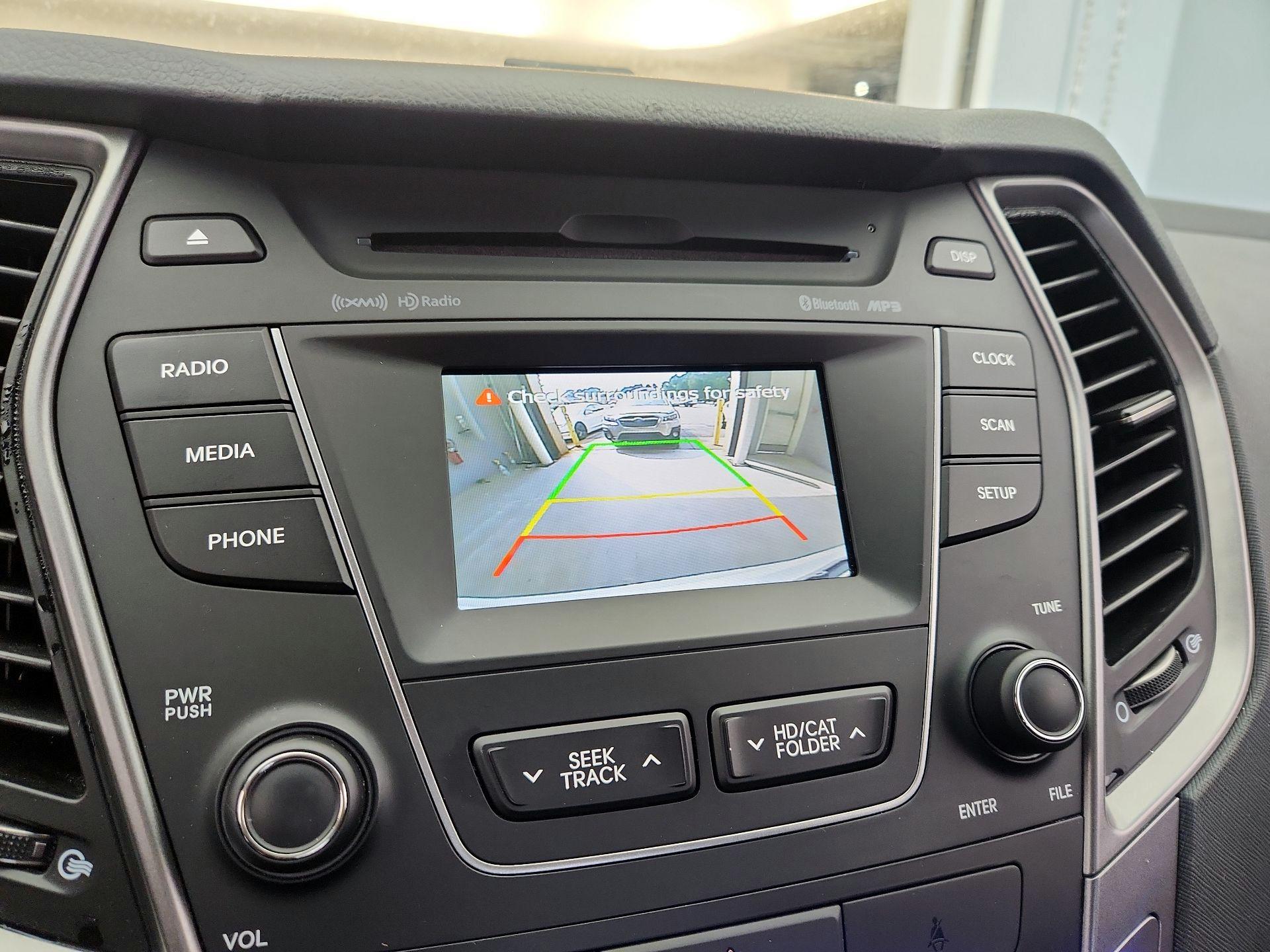 Thumbnail: 2015 Hyundai Santa Fe - 14
