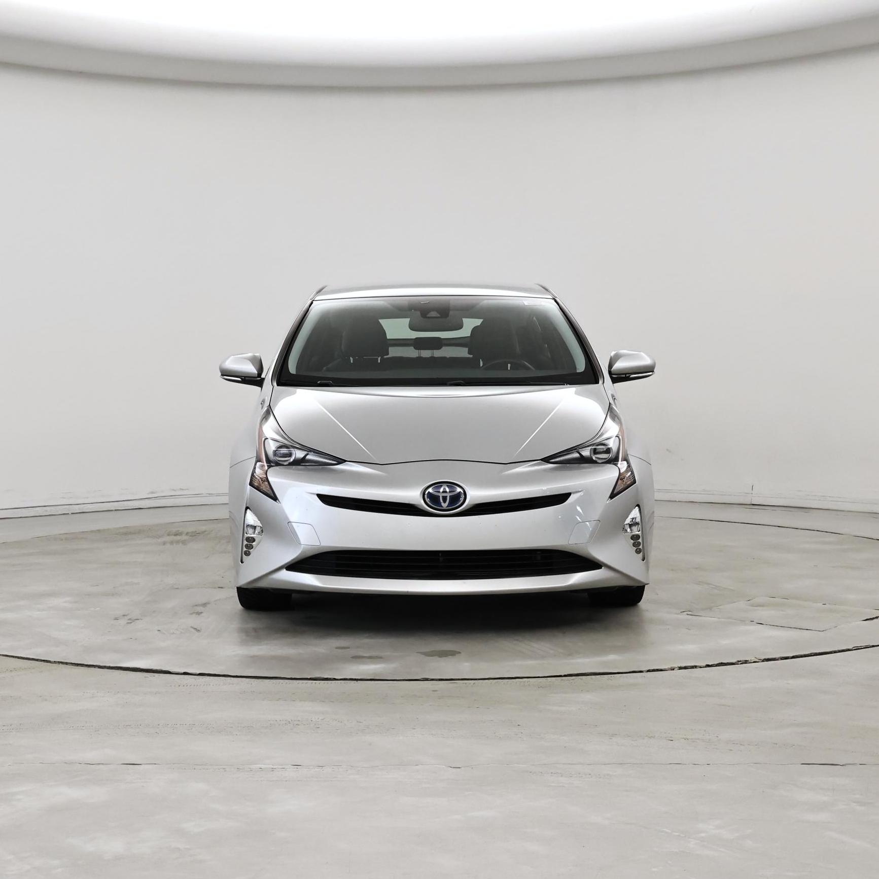 Thumbnail: 2016 Toyota Prius - 5