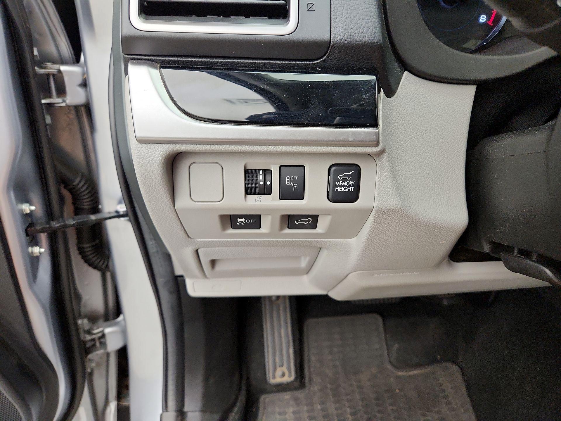 Thumbnail: 2017 Subaru Forester - 13