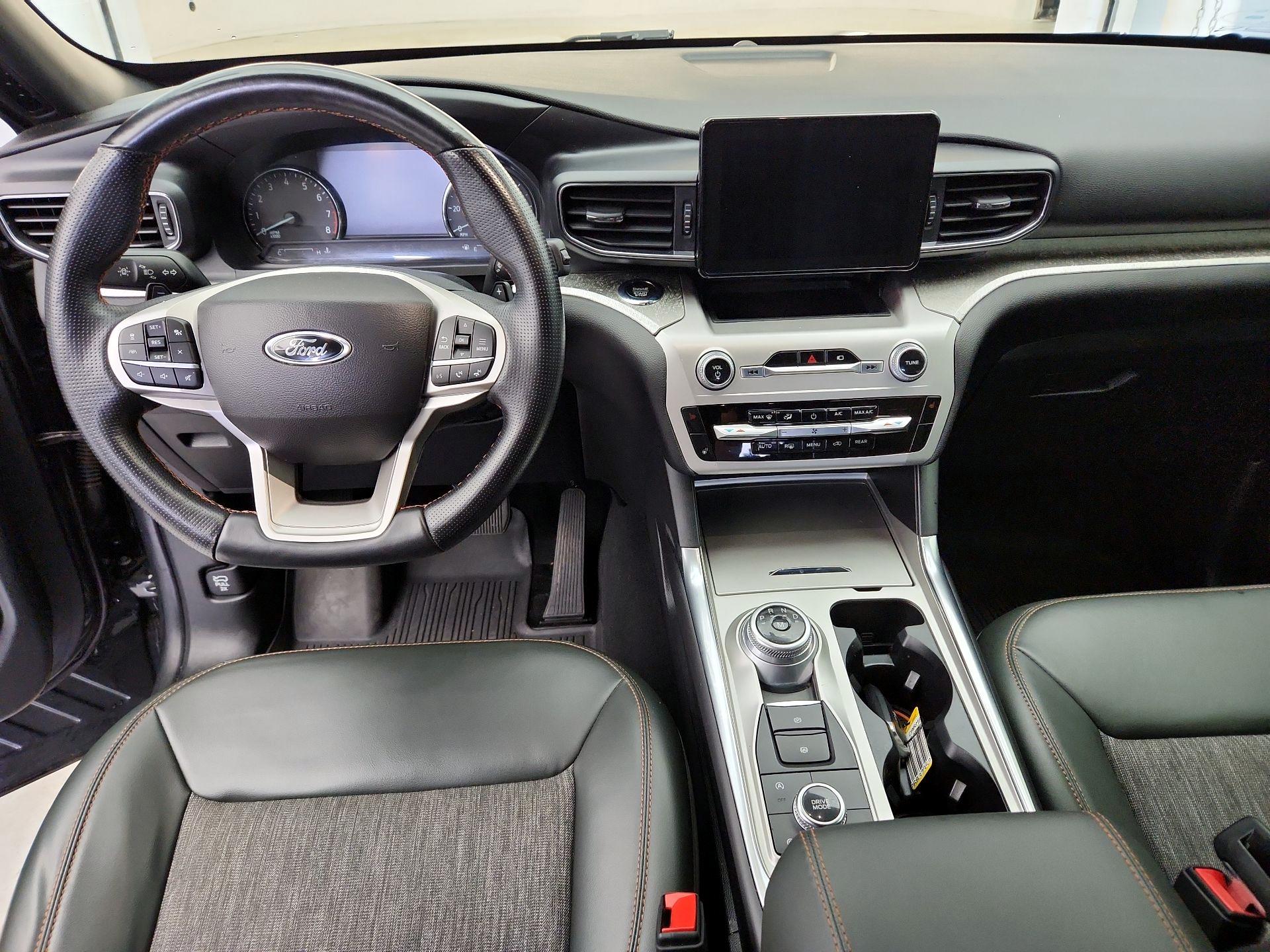 Thumbnail: 2021 Ford Explorer - 9